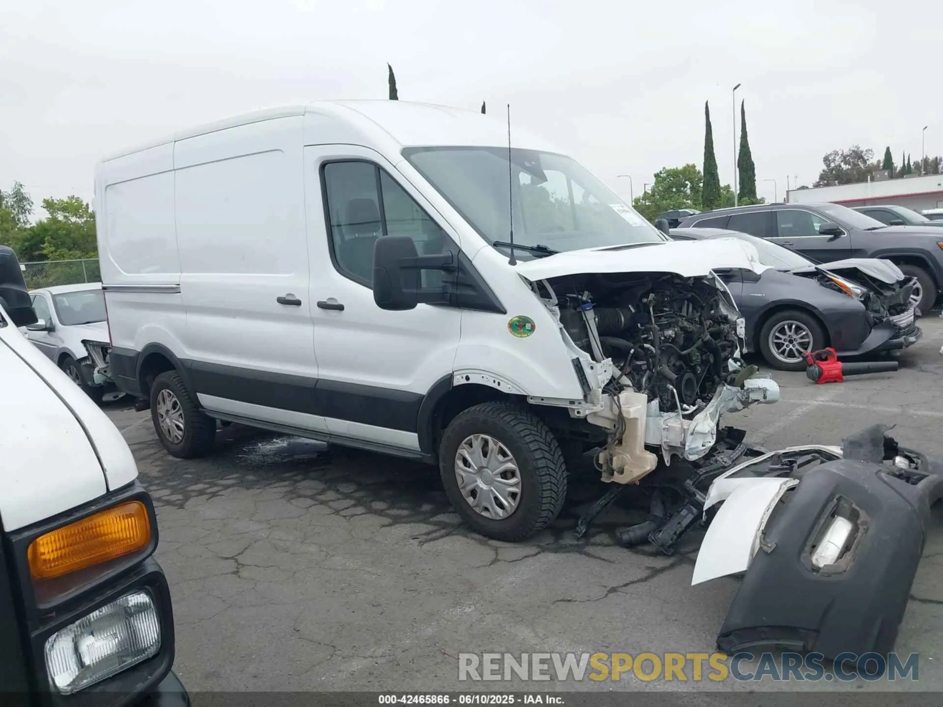 14 Photograph of a damaged car 1FTBR1C86PKA02758 FORD TRANSIT-250 2023