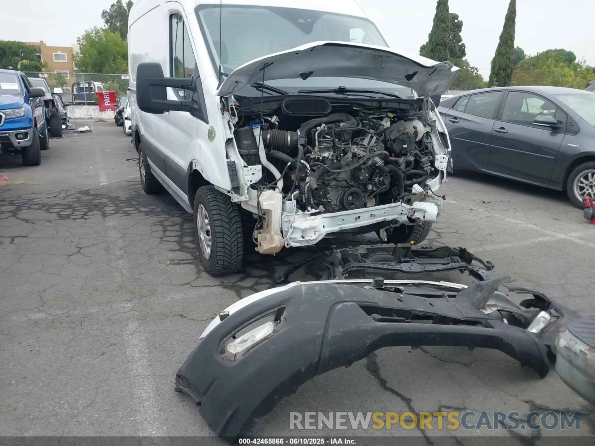 18 Photograph of a damaged car 1FTBR1C86PKA02758 FORD TRANSIT-250 2023