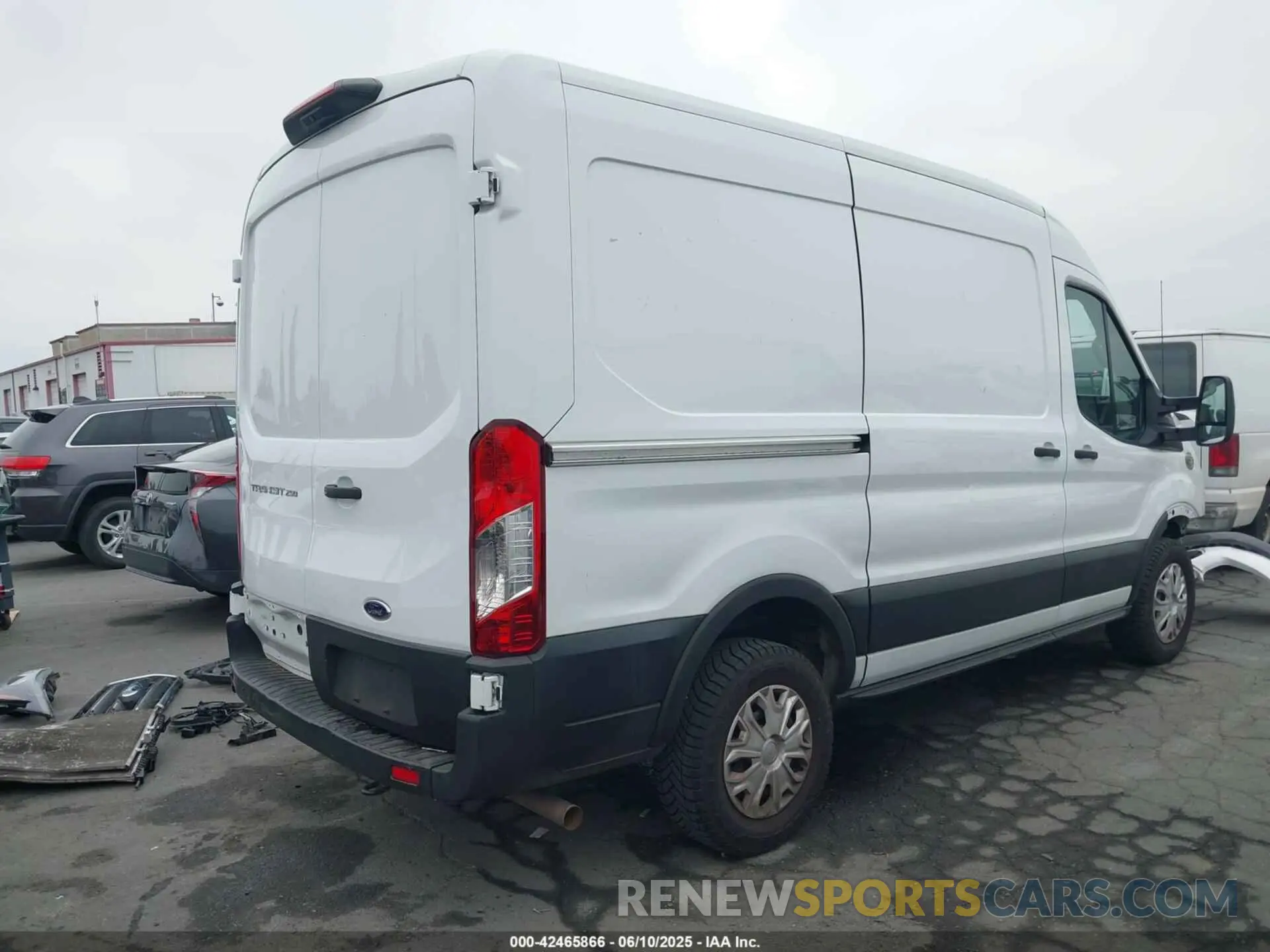4 Photograph of a damaged car 1FTBR1C86PKA02758 FORD TRANSIT-250 2023