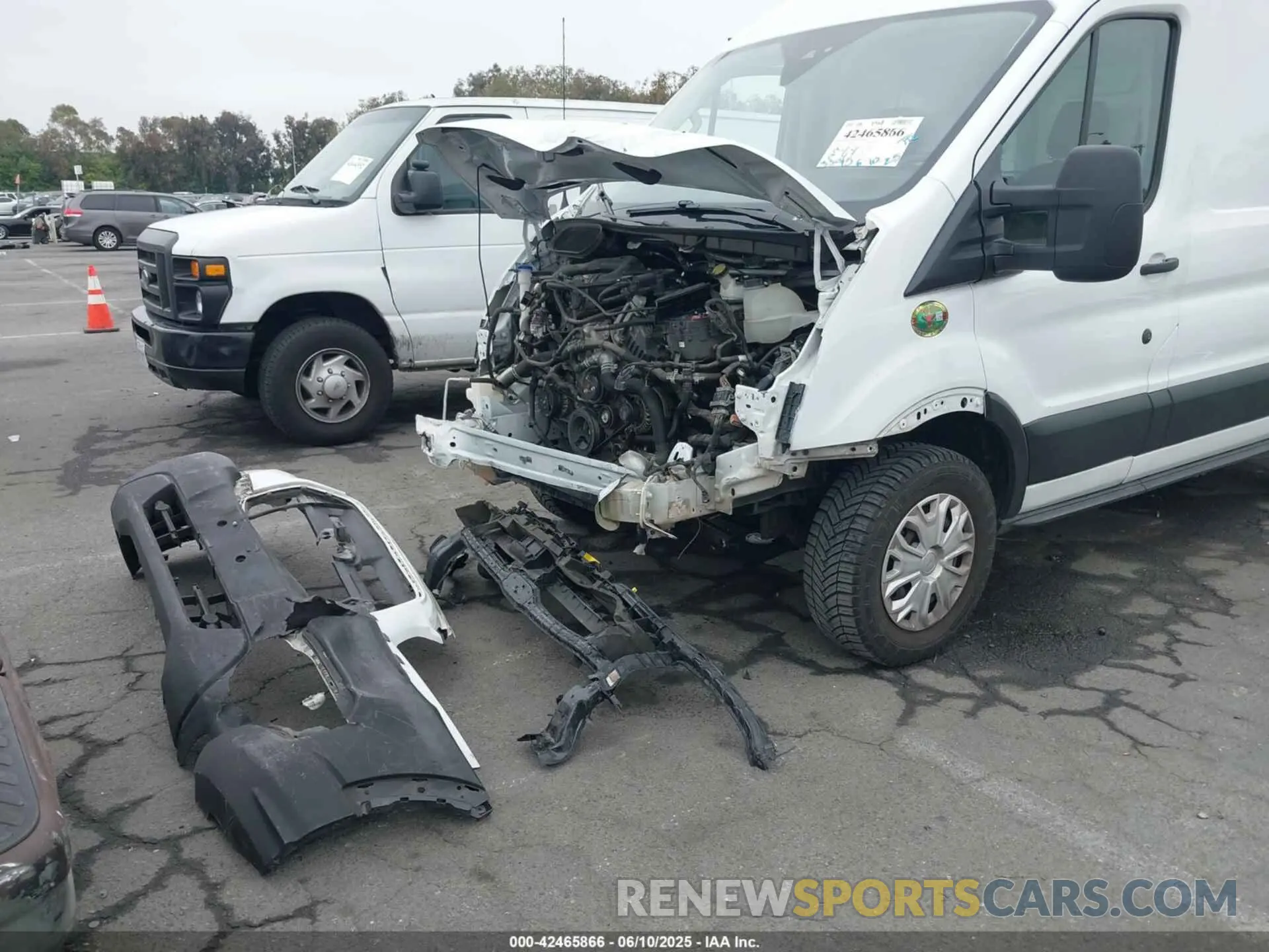6 Photograph of a damaged car 1FTBR1C86PKA02758 FORD TRANSIT-250 2023
