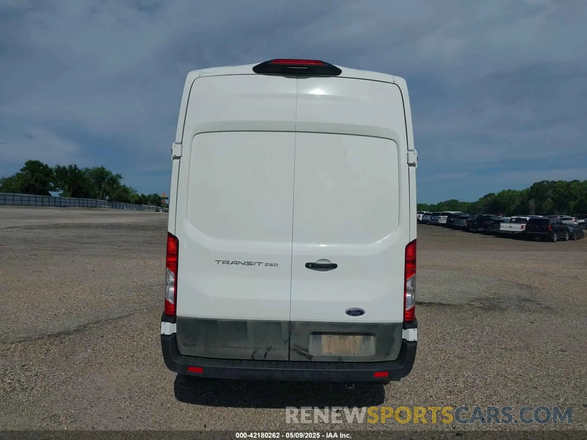 17 Photograph of a damaged car 1FTBR1X81PKB46146 FORD TRANSIT-250 2023