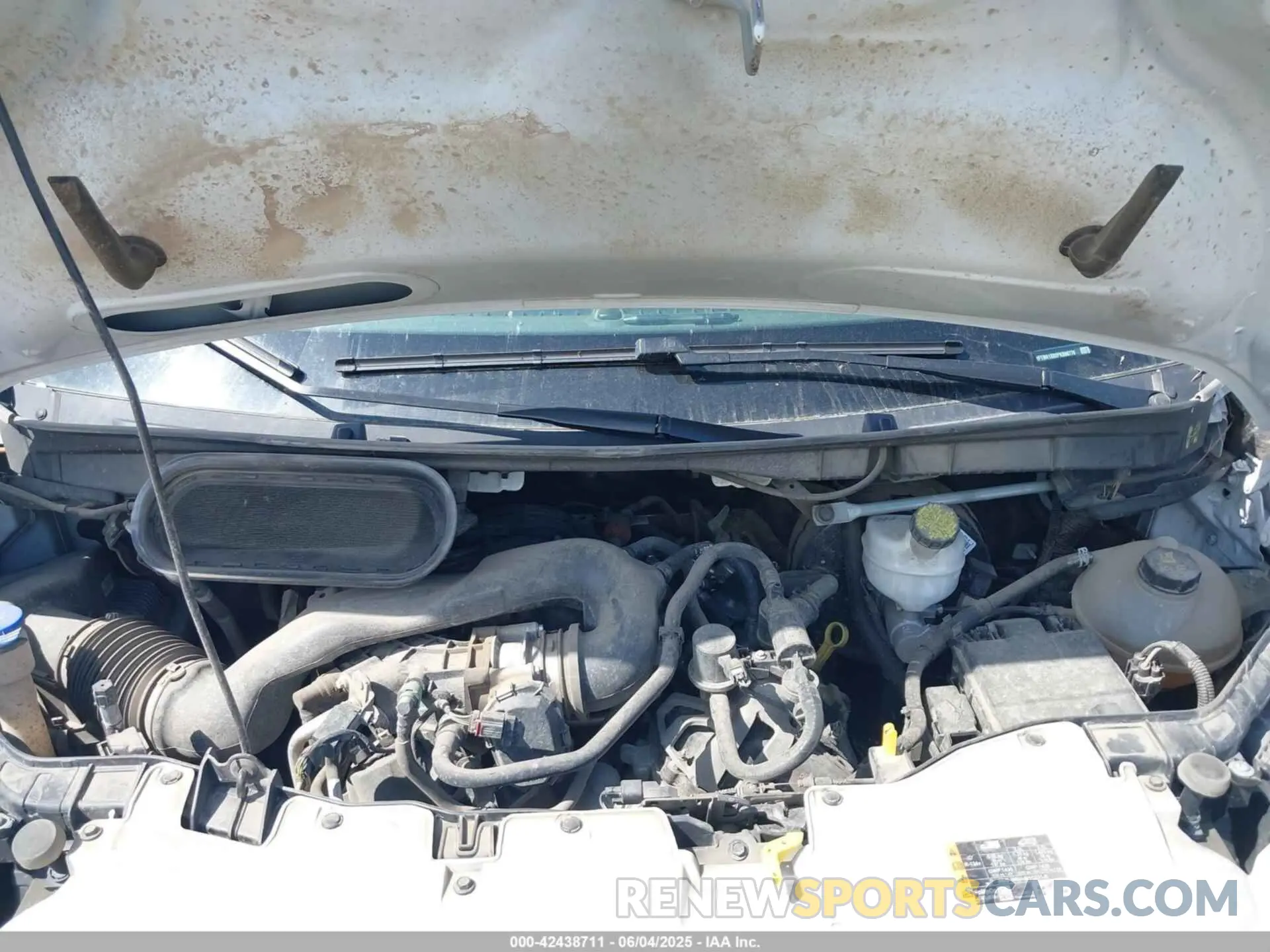 10 Photograph of a damaged car 1FTBR1X82PKB00776 FORD TRANSIT-250 2023