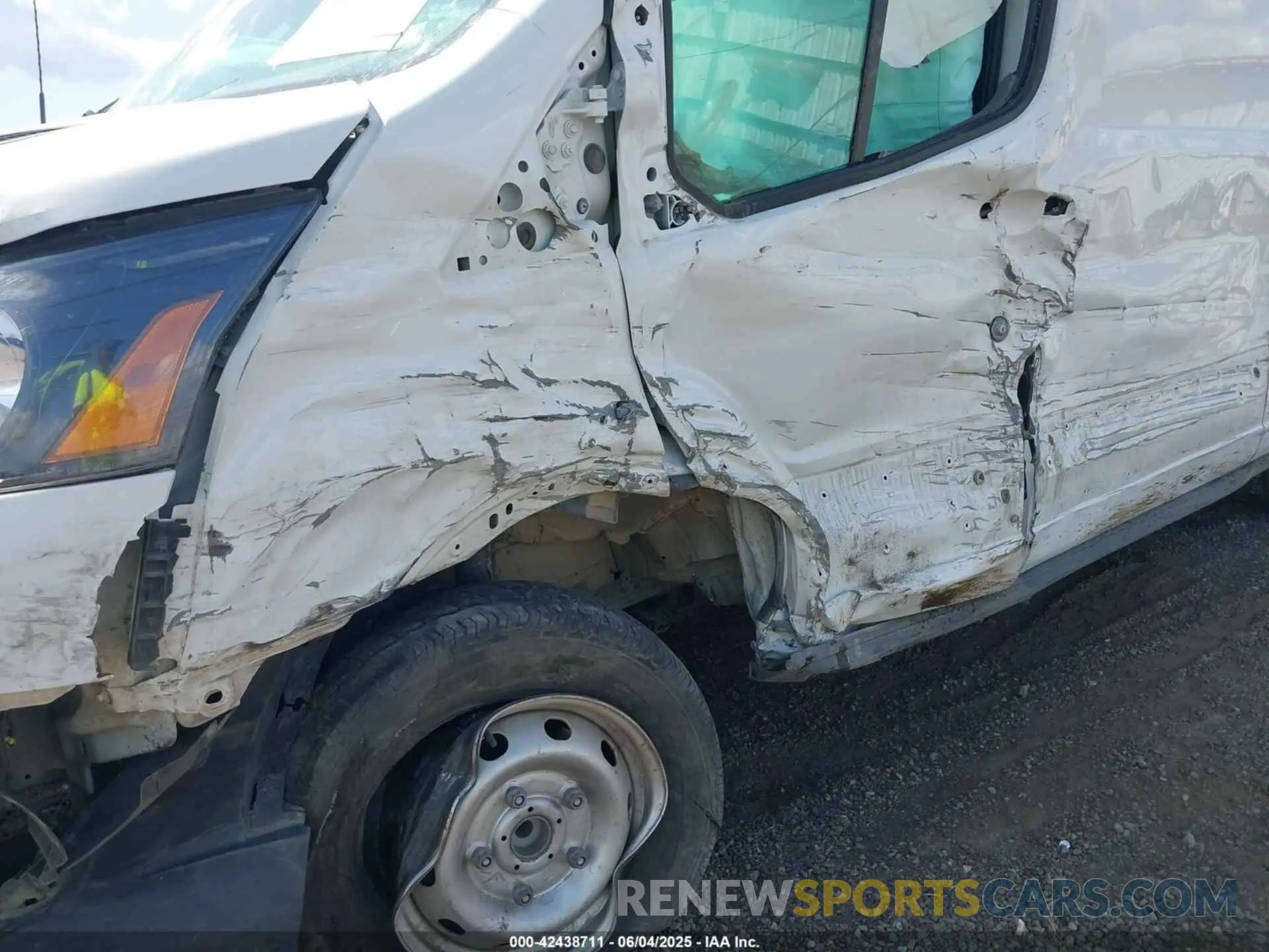 6 Photograph of a damaged car 1FTBR1X82PKB00776 FORD TRANSIT-250 2023