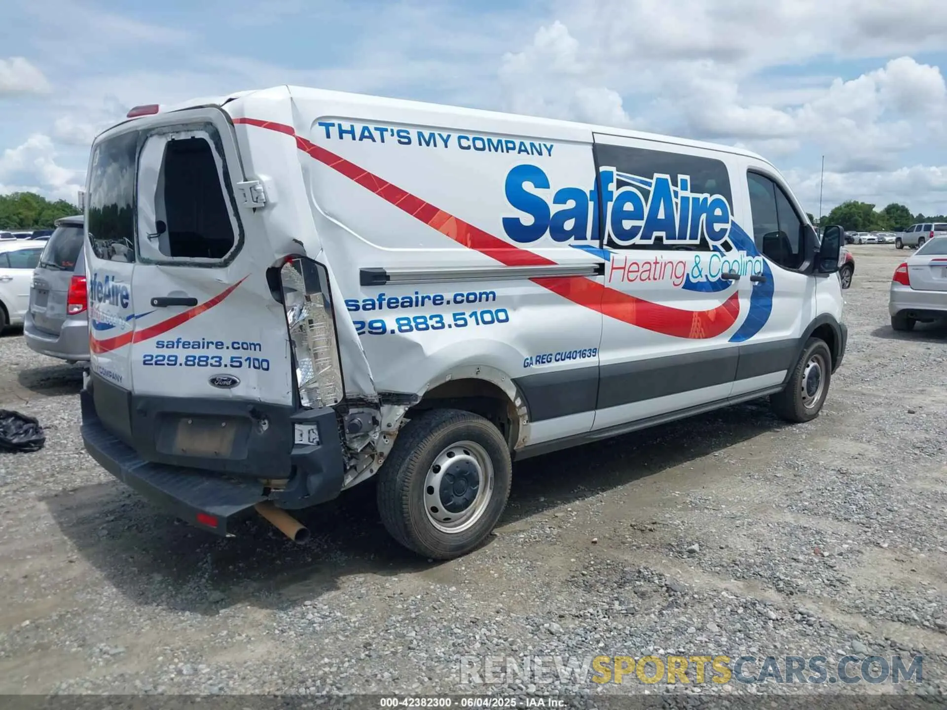 4 Photograph of a damaged car 1FTBR1Y88PKA76644 FORD TRANSIT-250 2023