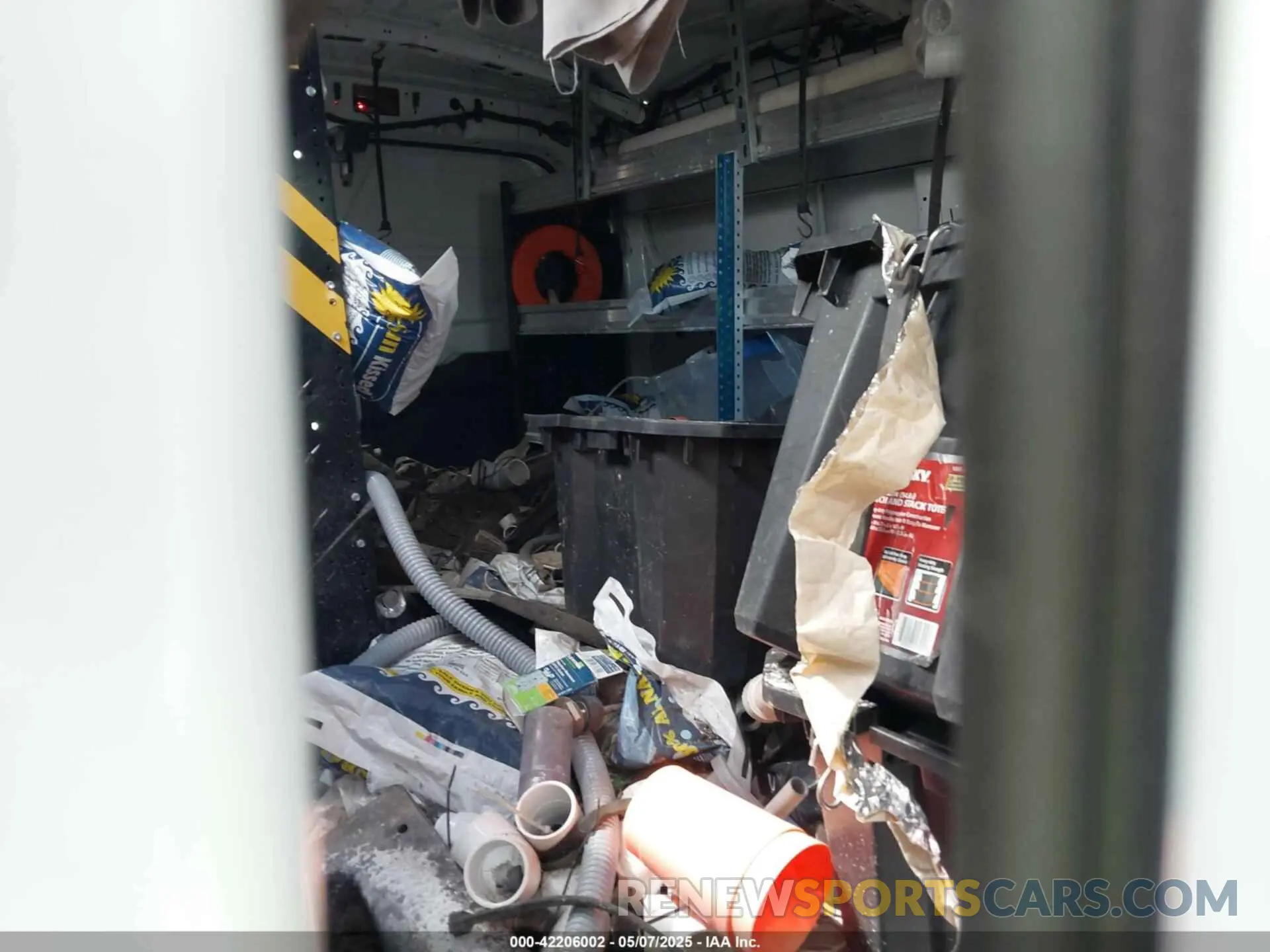 8 Photograph of a damaged car 1FTBR1Y88PKB28094 FORD TRANSIT-250 2023