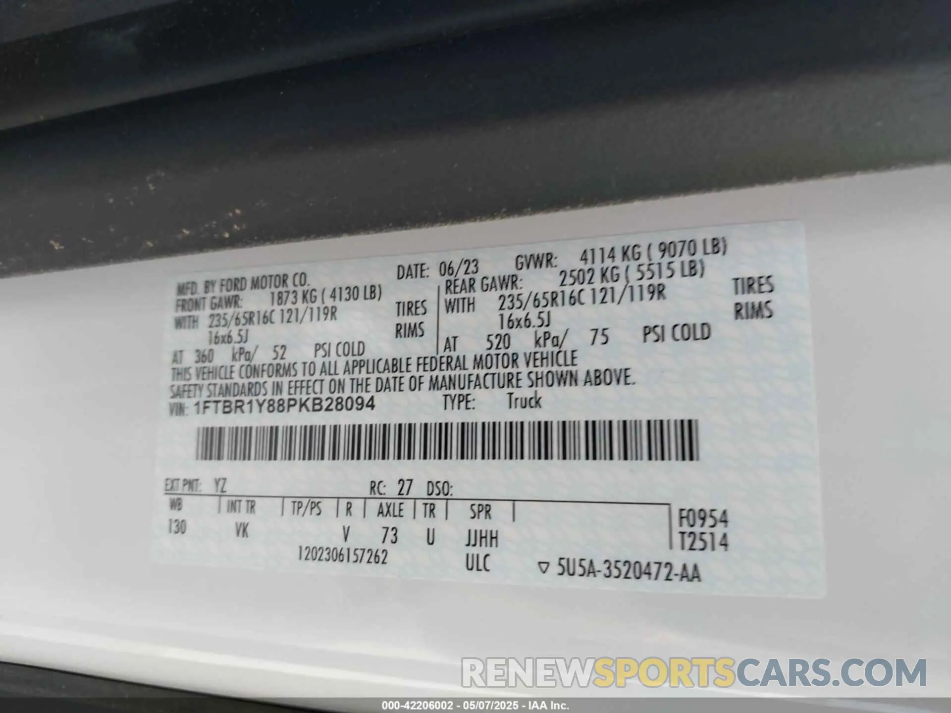 9 Photograph of a damaged car 1FTBR1Y88PKB28094 FORD TRANSIT-250 2023