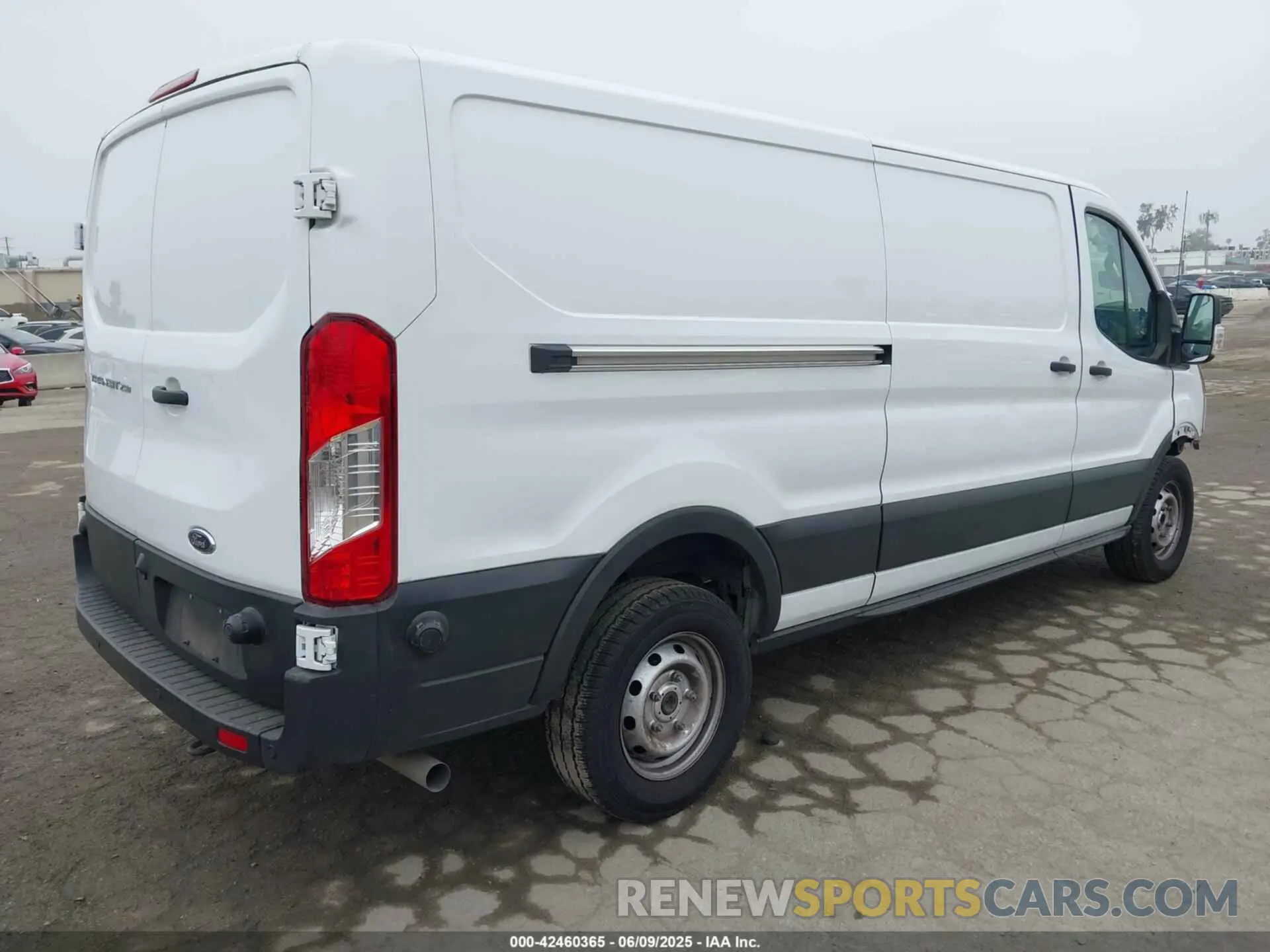 4 Photograph of a damaged car 1FTBR1Y88PKC02467 FORD TRANSIT-250 2023