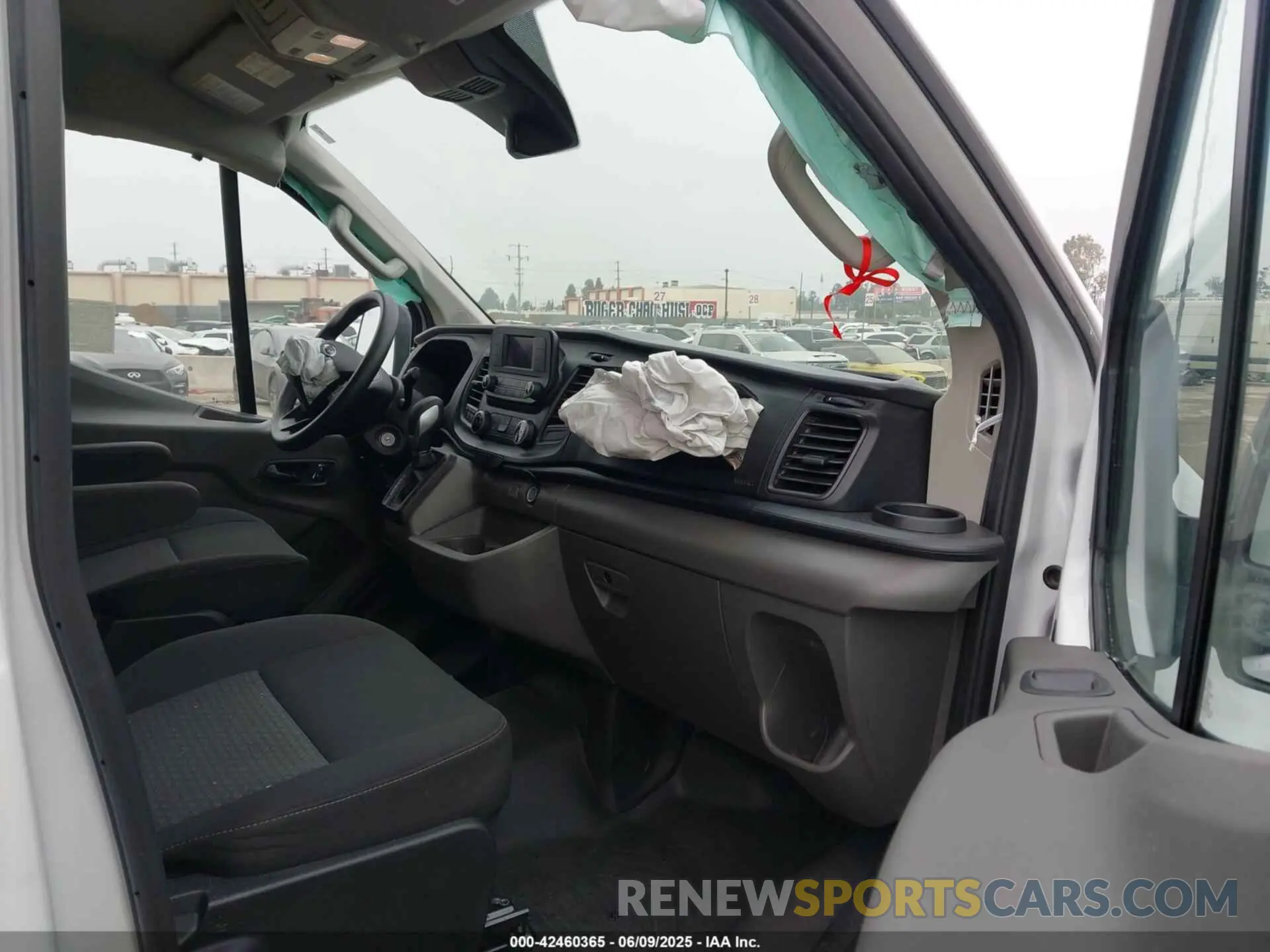 5 Photograph of a damaged car 1FTBR1Y88PKC02467 FORD TRANSIT-250 2023