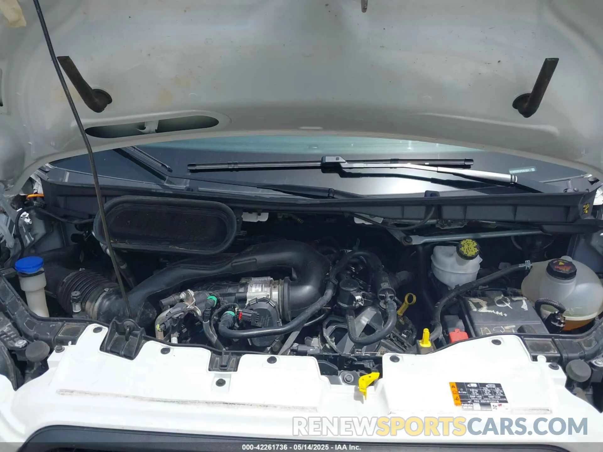 10 Photograph of a damaged car 1FTBR2X81PKB01651 FORD TRANSIT-250 2023