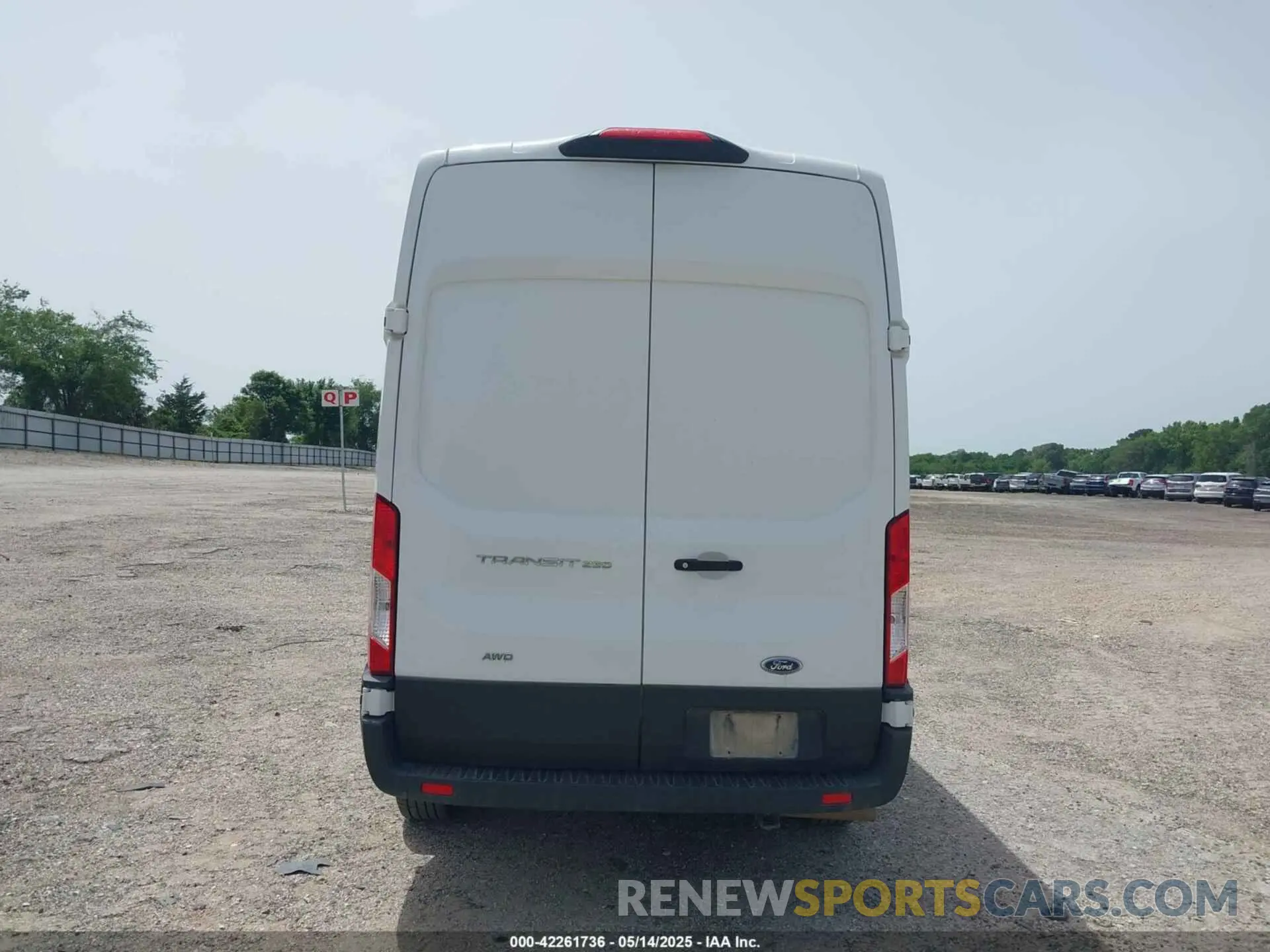 17 Photograph of a damaged car 1FTBR2X81PKB01651 FORD TRANSIT-250 2023