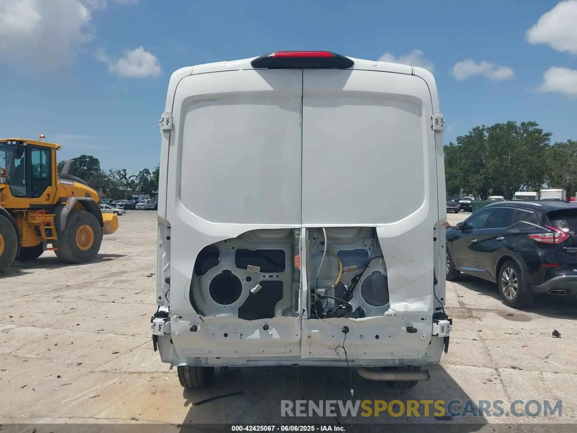 17 Photograph of a damaged car 1FTBR1C86RKB18111 FORD TRANSIT-250 2024