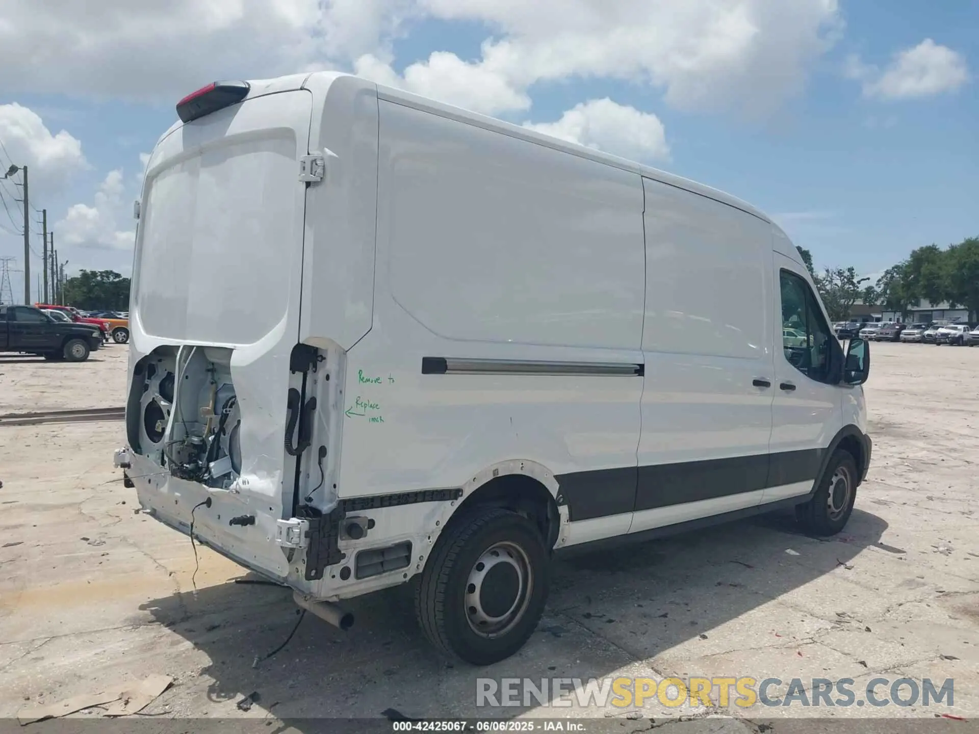 4 Photograph of a damaged car 1FTBR1C86RKB18111 FORD TRANSIT-250 2024