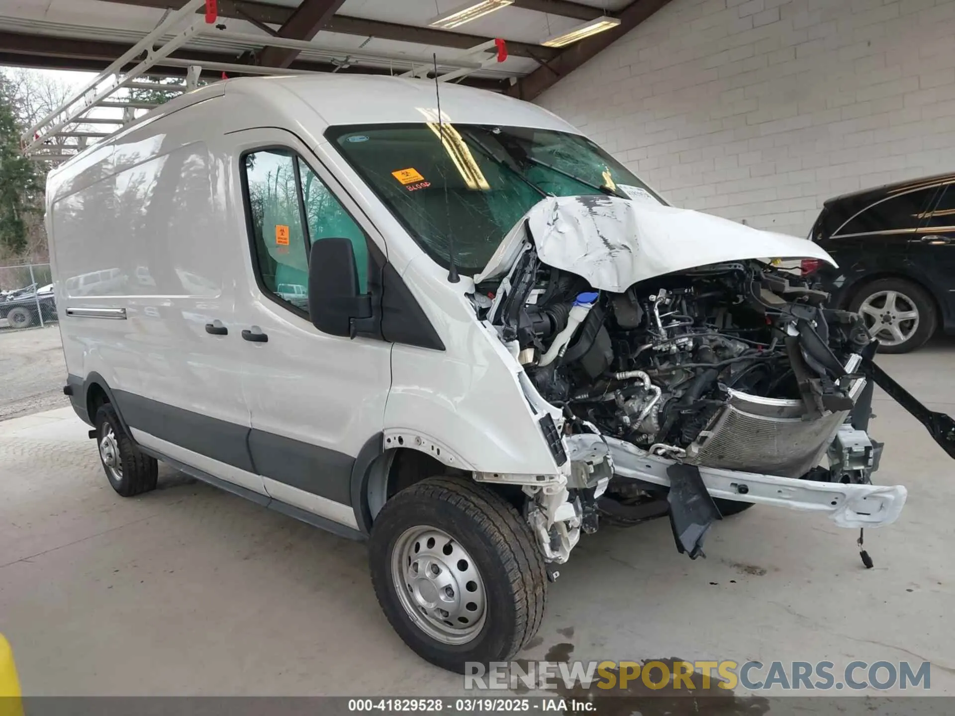 1 Photograph of a damaged car 1FTBR2C82RKA94637 FORD TRANSIT-250 2024