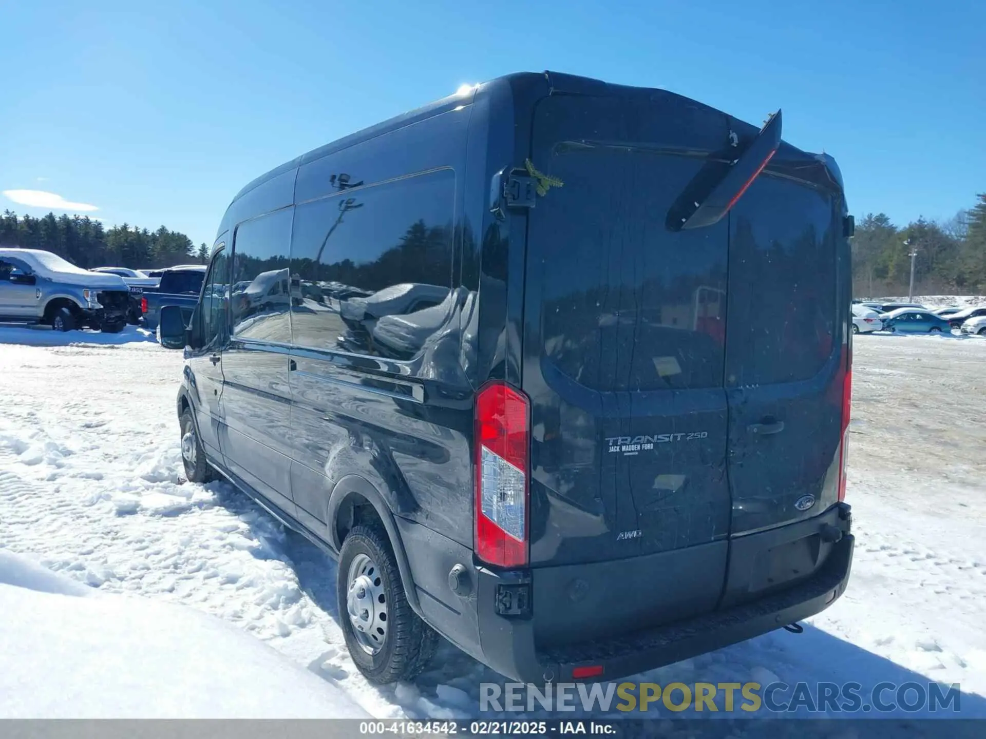 3 Photograph of a damaged car 1FTBR2C84RKA92355 FORD TRANSIT-250 2024