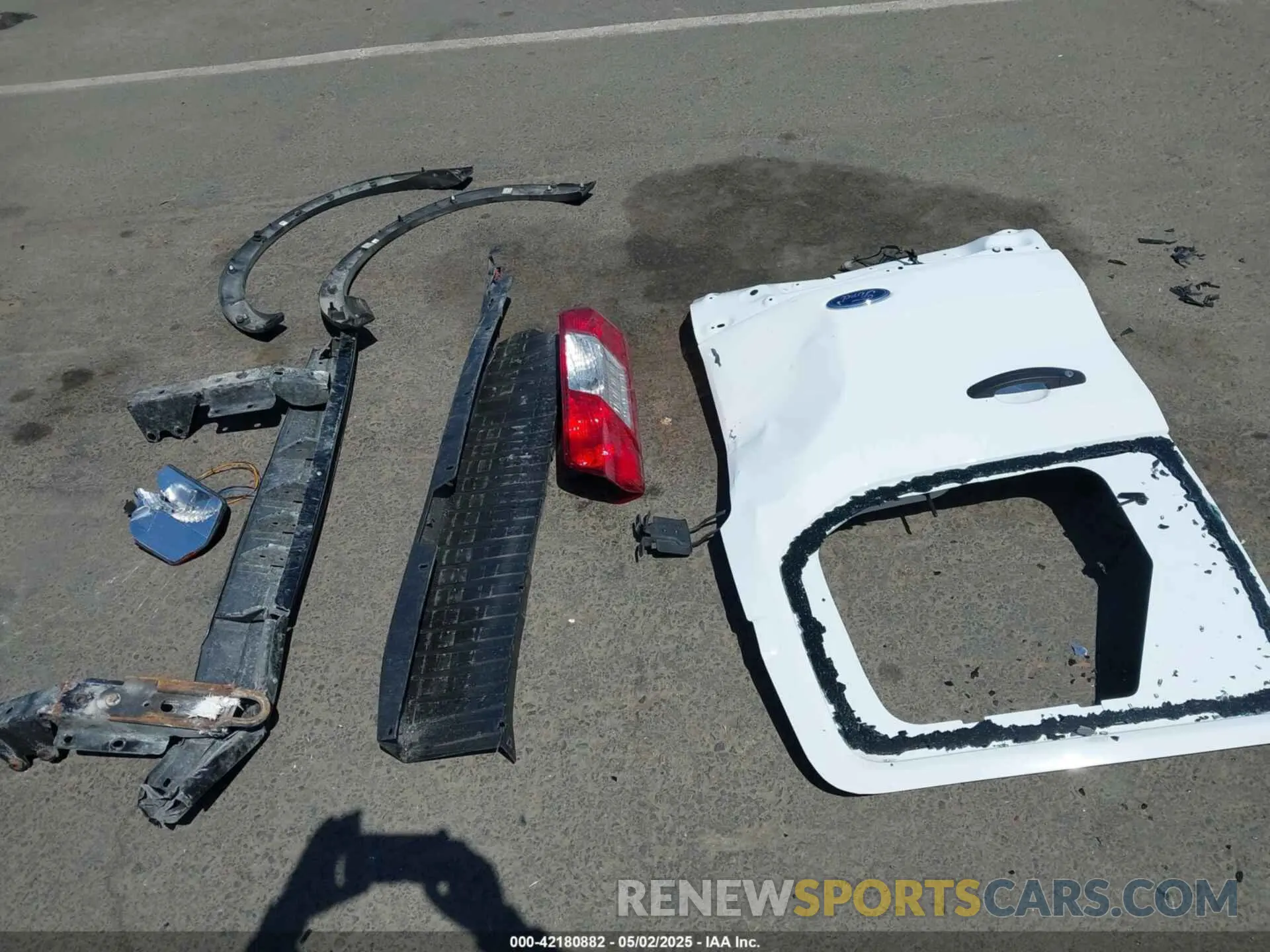 12 Photograph of a damaged car 1FTBR2Y84PKA44893 FORD TRANSIT-250 CARGO 2023