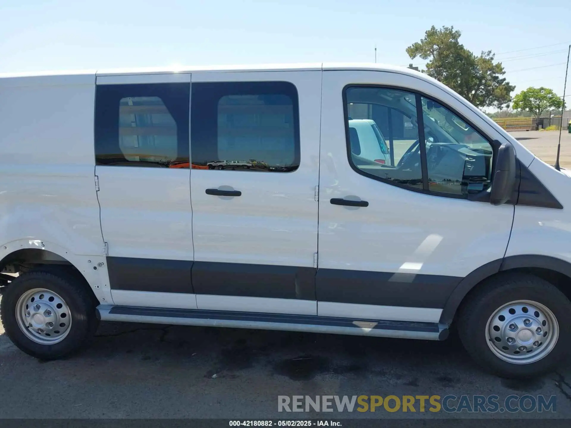 14 Photograph of a damaged car 1FTBR2Y84PKA44893 FORD TRANSIT-250 CARGO 2023