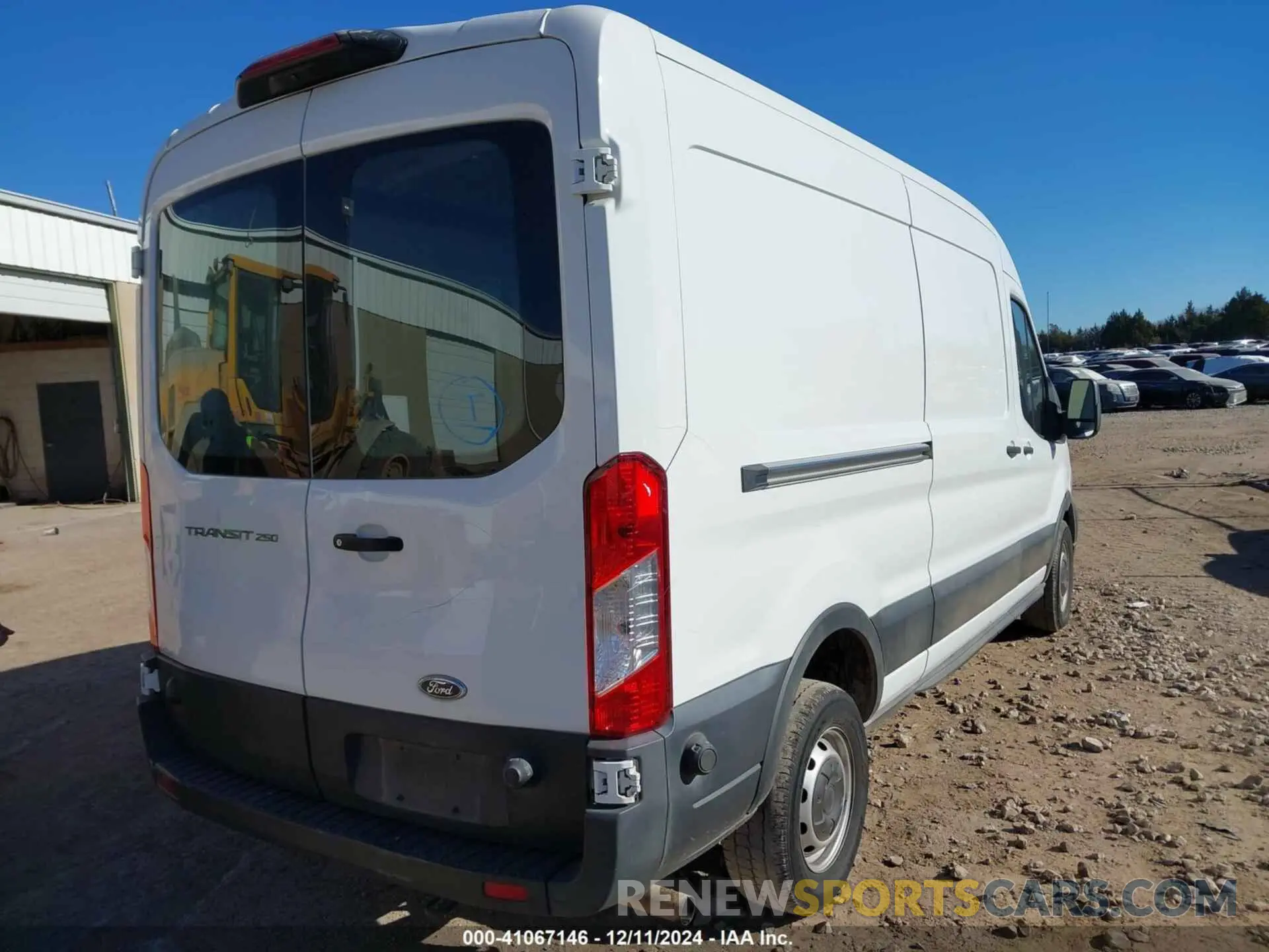 4 Photograph of a damaged car 1FTBR1C84LKA91255 FORD TRANSIT-250 CARGO VAN 2020