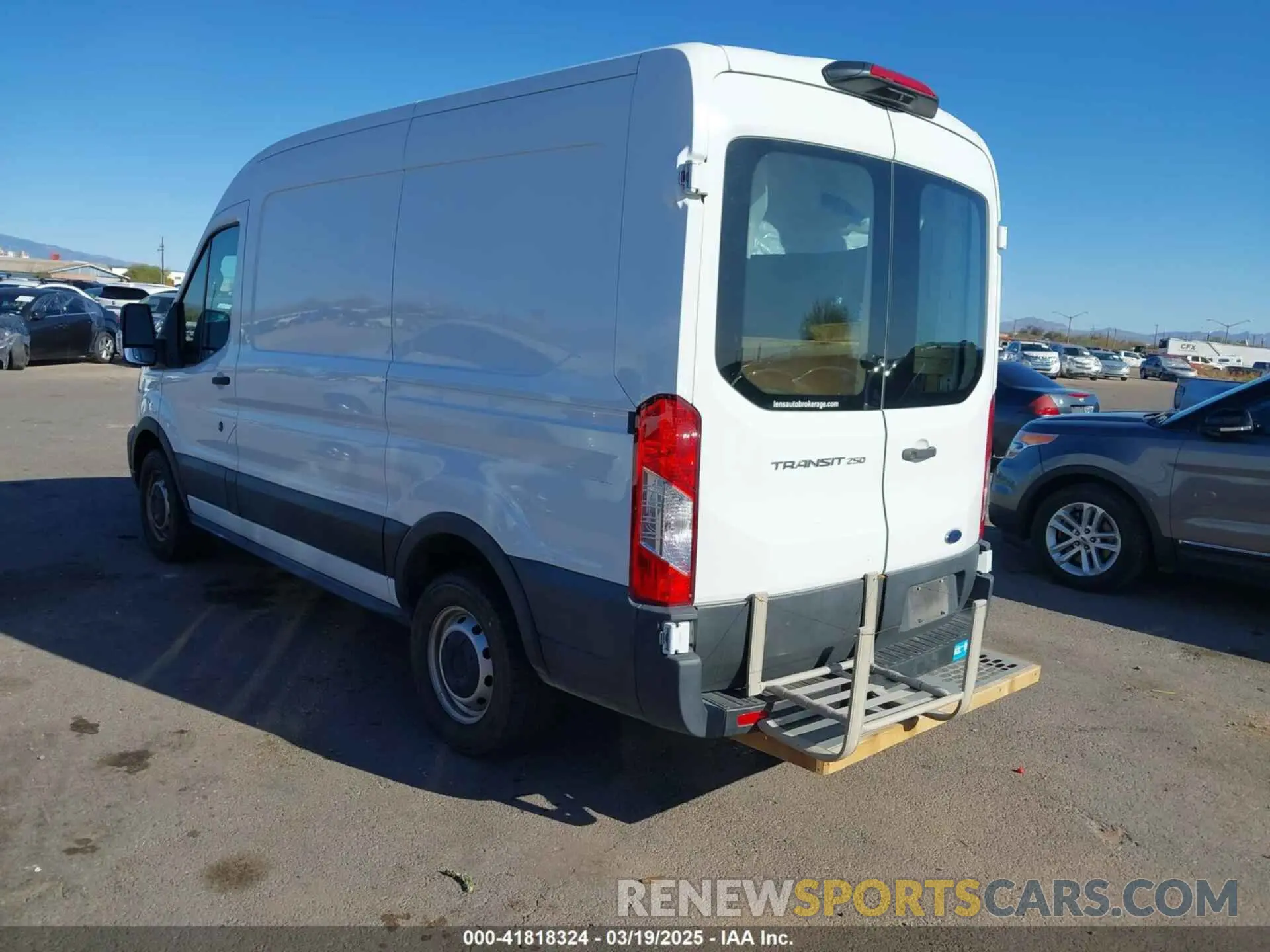 3 Photograph of a damaged car 1FTBR1C8XLKA03938 FORD TRANSIT-250 CARGO VAN 2020