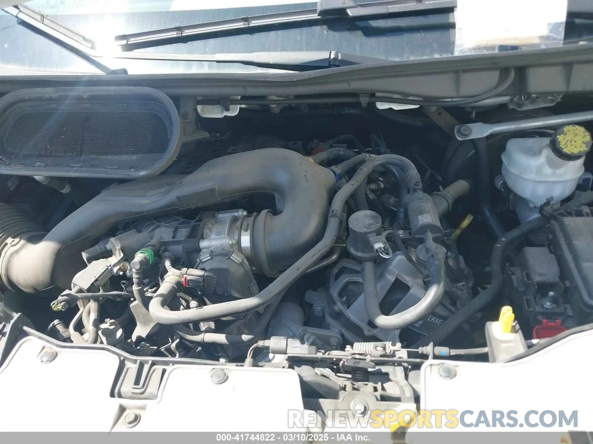 9 Photograph of a damaged car 1FTBR1C8XLKB64242 FORD TRANSIT-250 CARGO VAN 2020