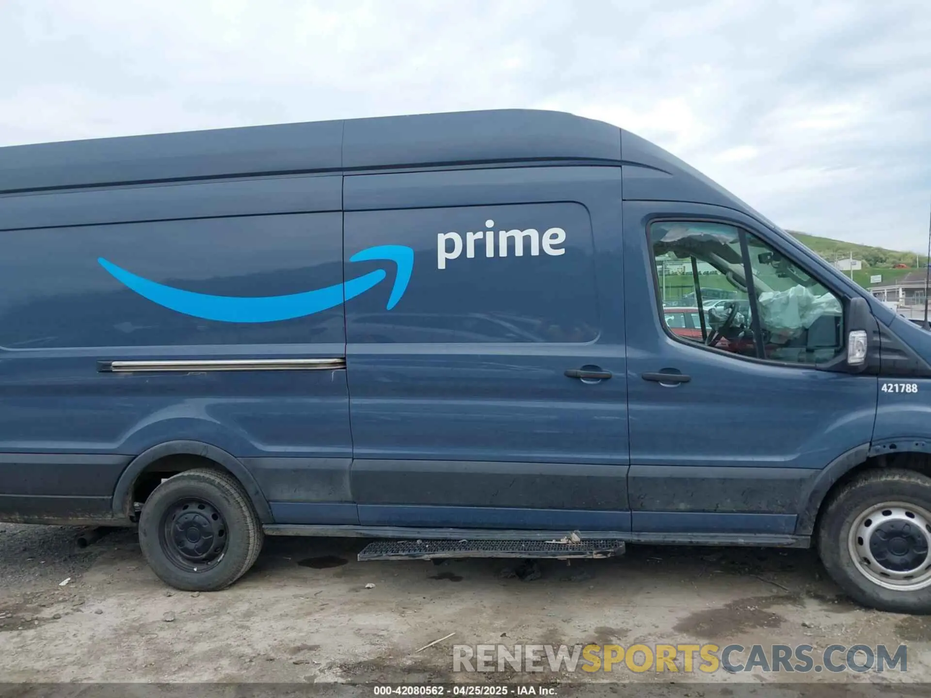 14 Photograph of a damaged car 1FTBR3X81LKB27831 FORD TRANSIT-250 CARGO VAN 2020