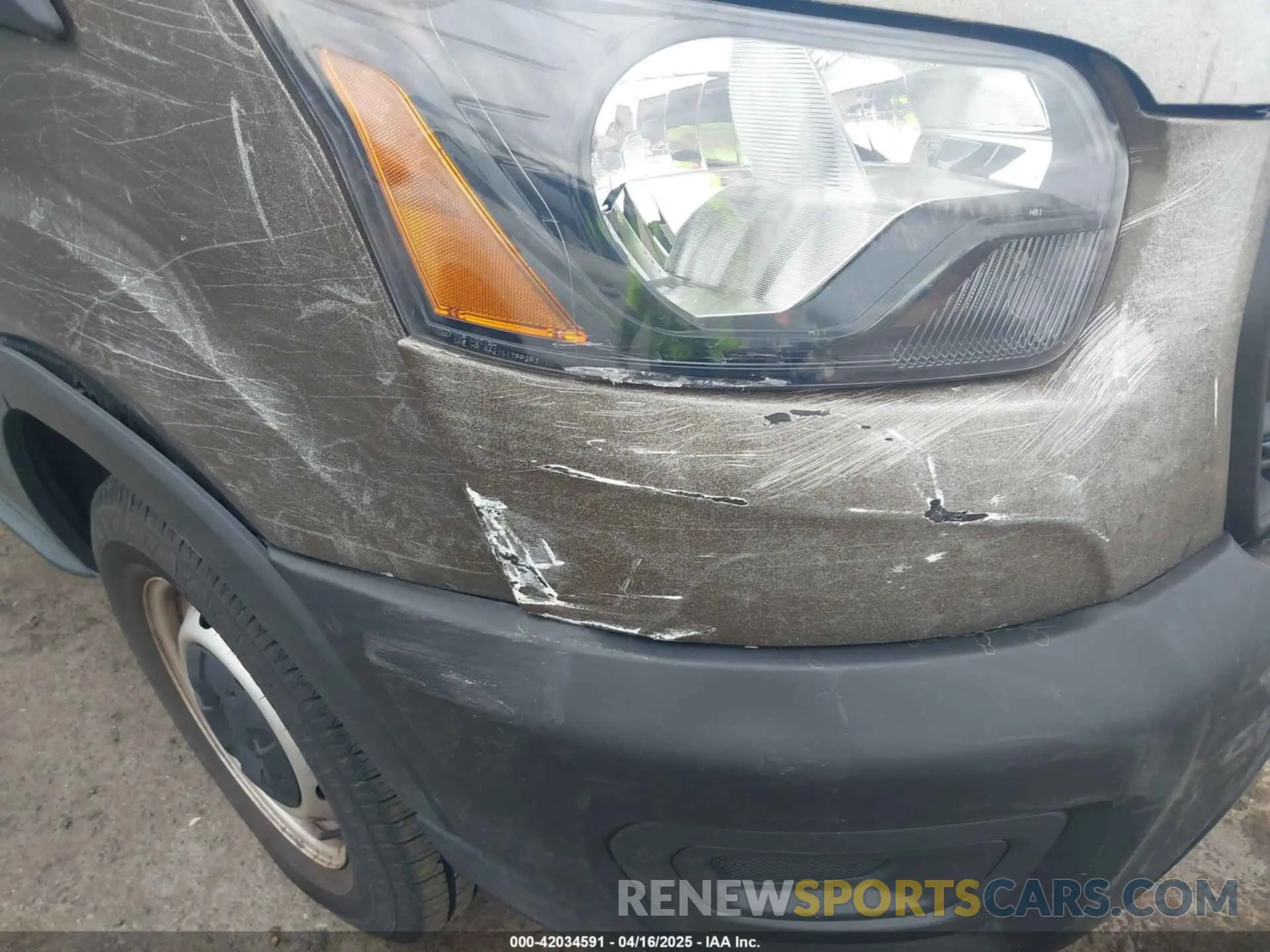 6 Photograph of a damaged car 1FTBR3XG6LKB31123 FORD TRANSIT-250 CARGO VAN 2020