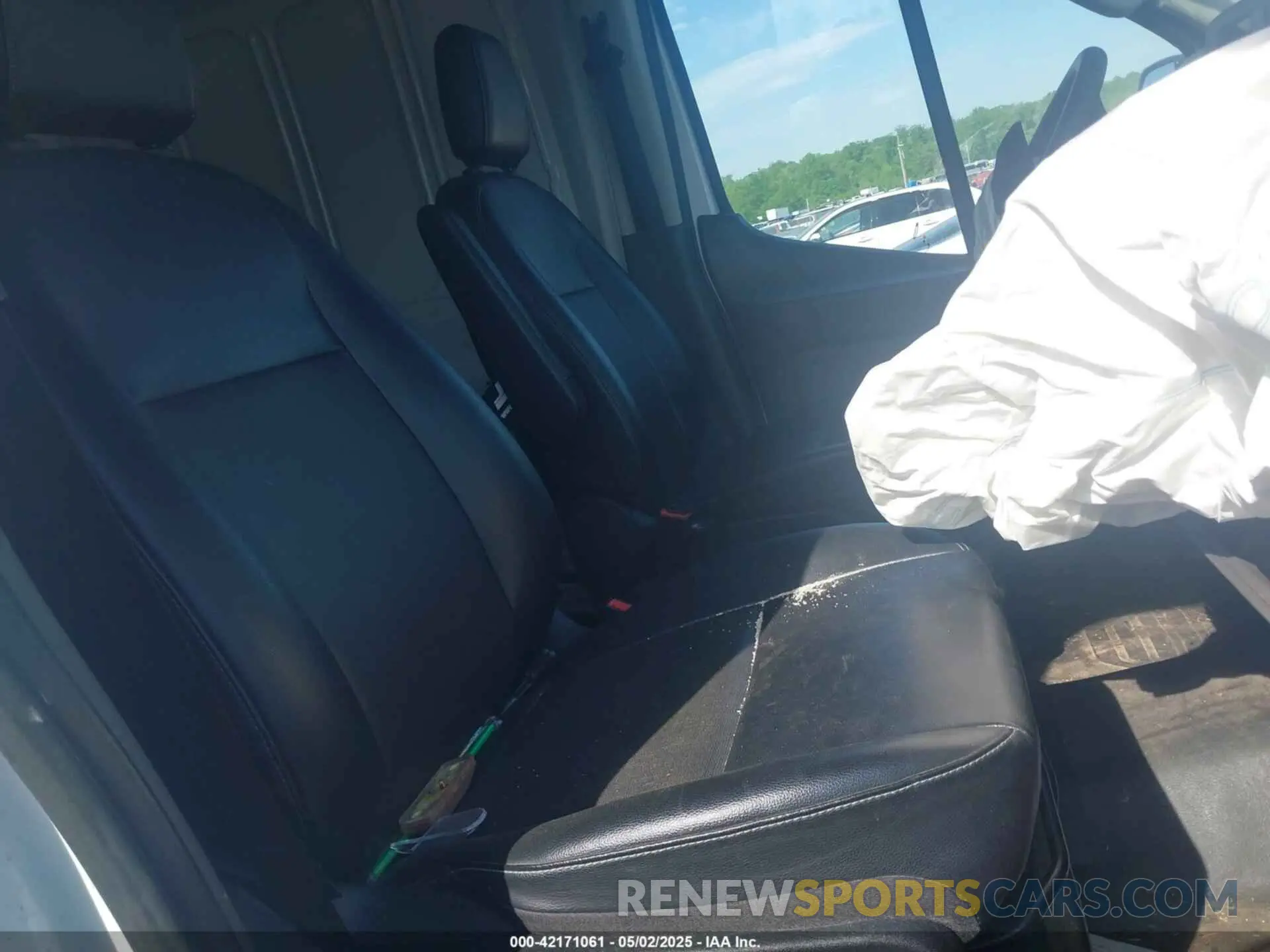 5 Photograph of a damaged car 1FTBR3X82MKA02340 FORD TRANSIT-250 CARGO VAN 2021