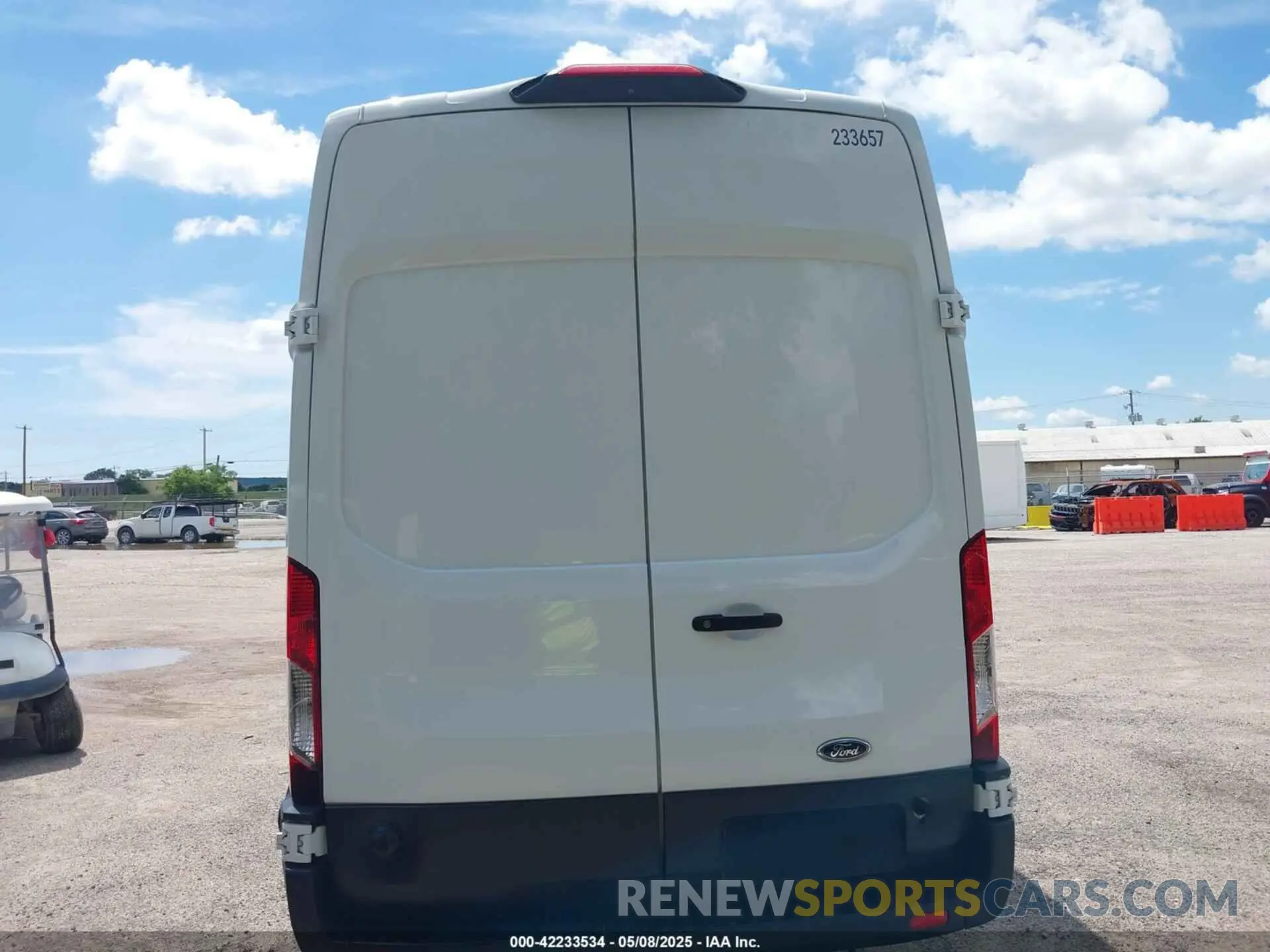 16 Photograph of a damaged car 1FTBR3X89NKA23915 FORD TRANSIT-250 CARGO VAN 2022
