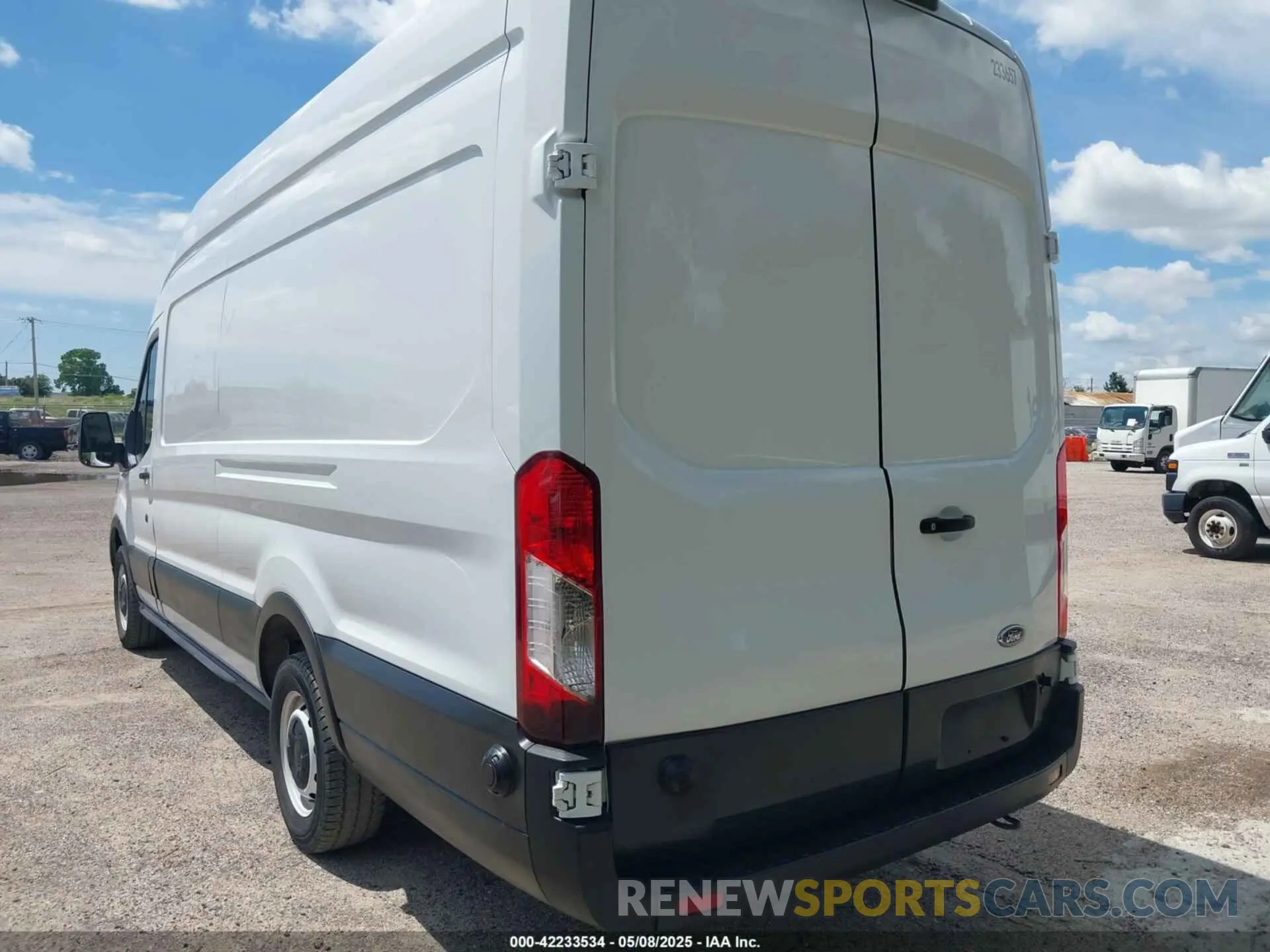3 Photograph of a damaged car 1FTBR3X89NKA23915 FORD TRANSIT-250 CARGO VAN 2022