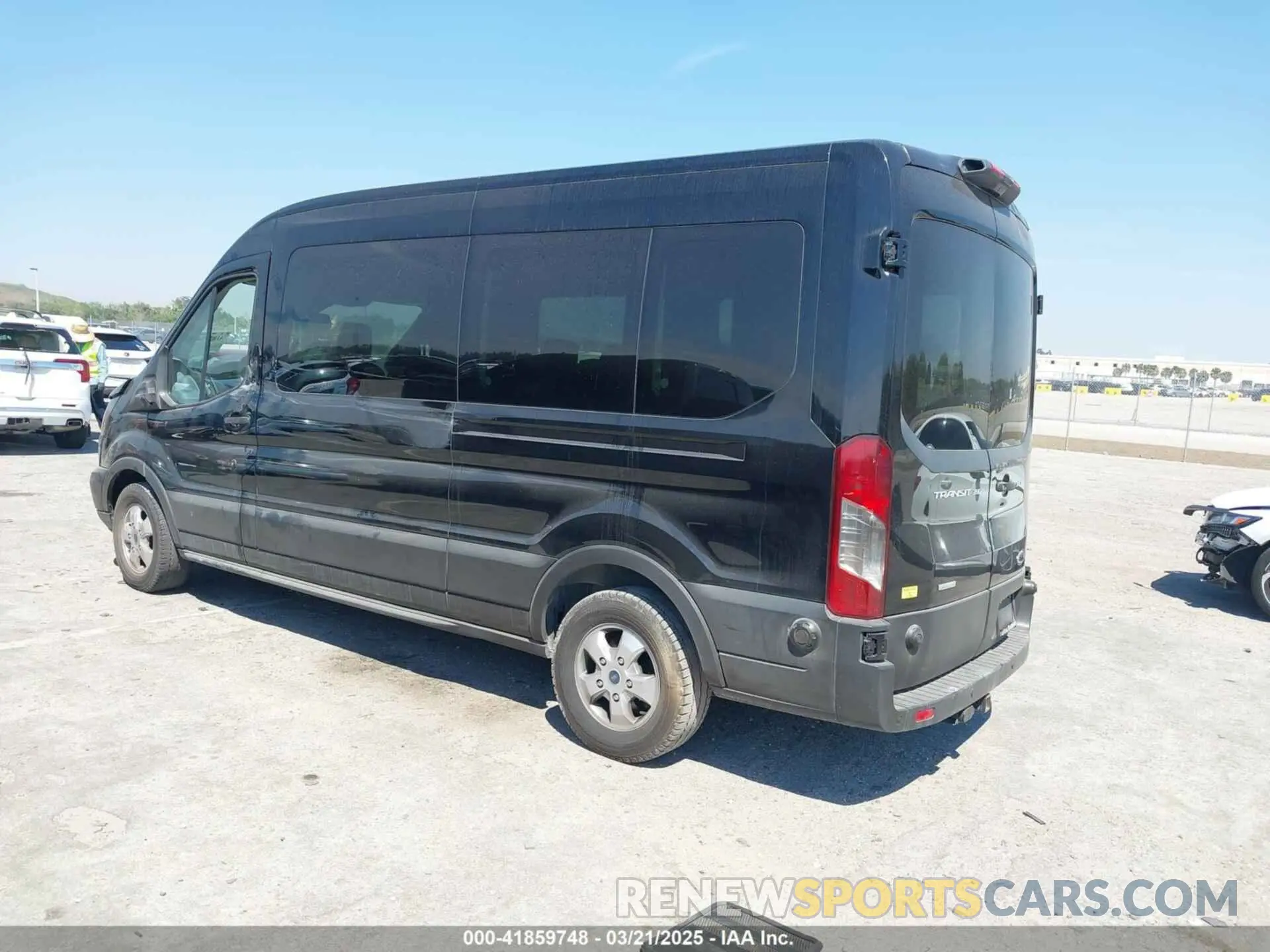 3 Photograph of a damaged car 1FBAX2CG4KKA76658 FORD TRANSIT-350 2019
