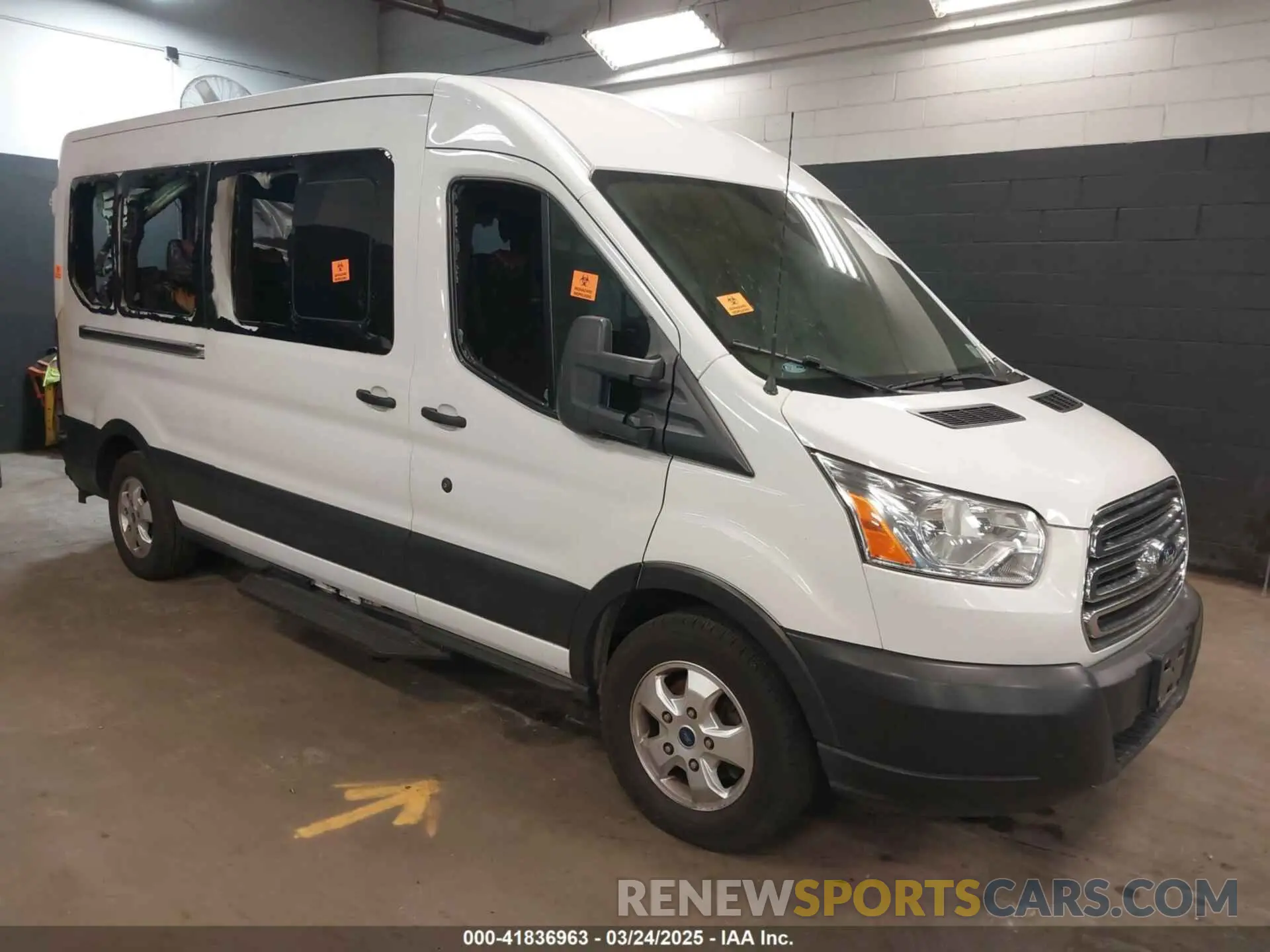 1 Photograph of a damaged car 1FBAX2CG7KKA34078 FORD TRANSIT-350 2019