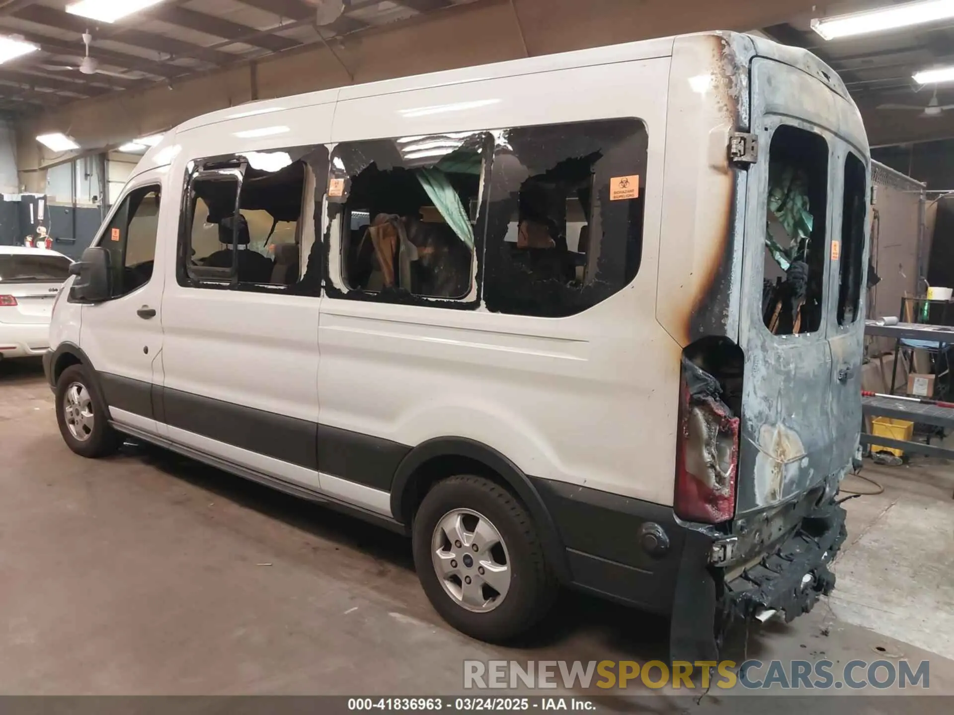 3 Photograph of a damaged car 1FBAX2CG7KKA34078 FORD TRANSIT-350 2019