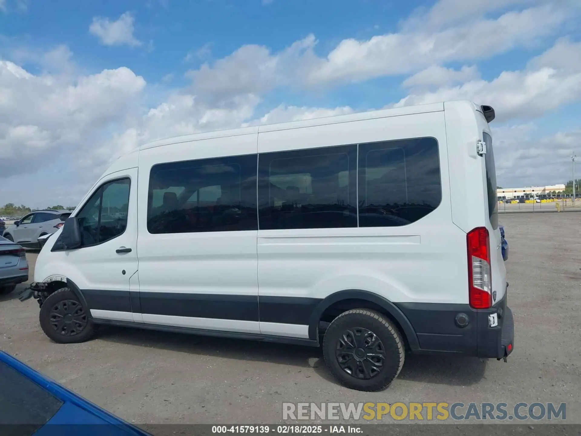 15 Photograph of a damaged car 1FBAX2CM4KKB54426 FORD TRANSIT-350 2019
