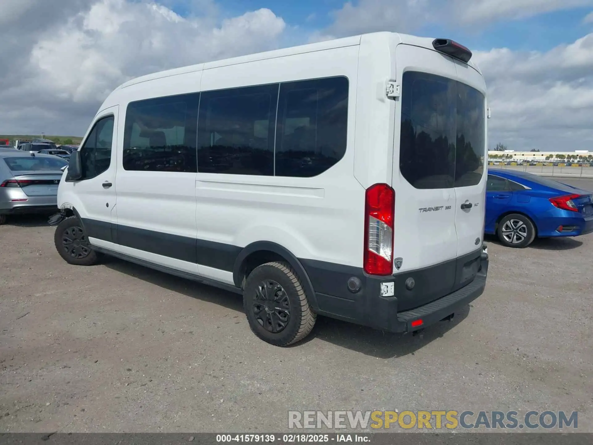 3 Photograph of a damaged car 1FBAX2CM4KKB54426 FORD TRANSIT-350 2019