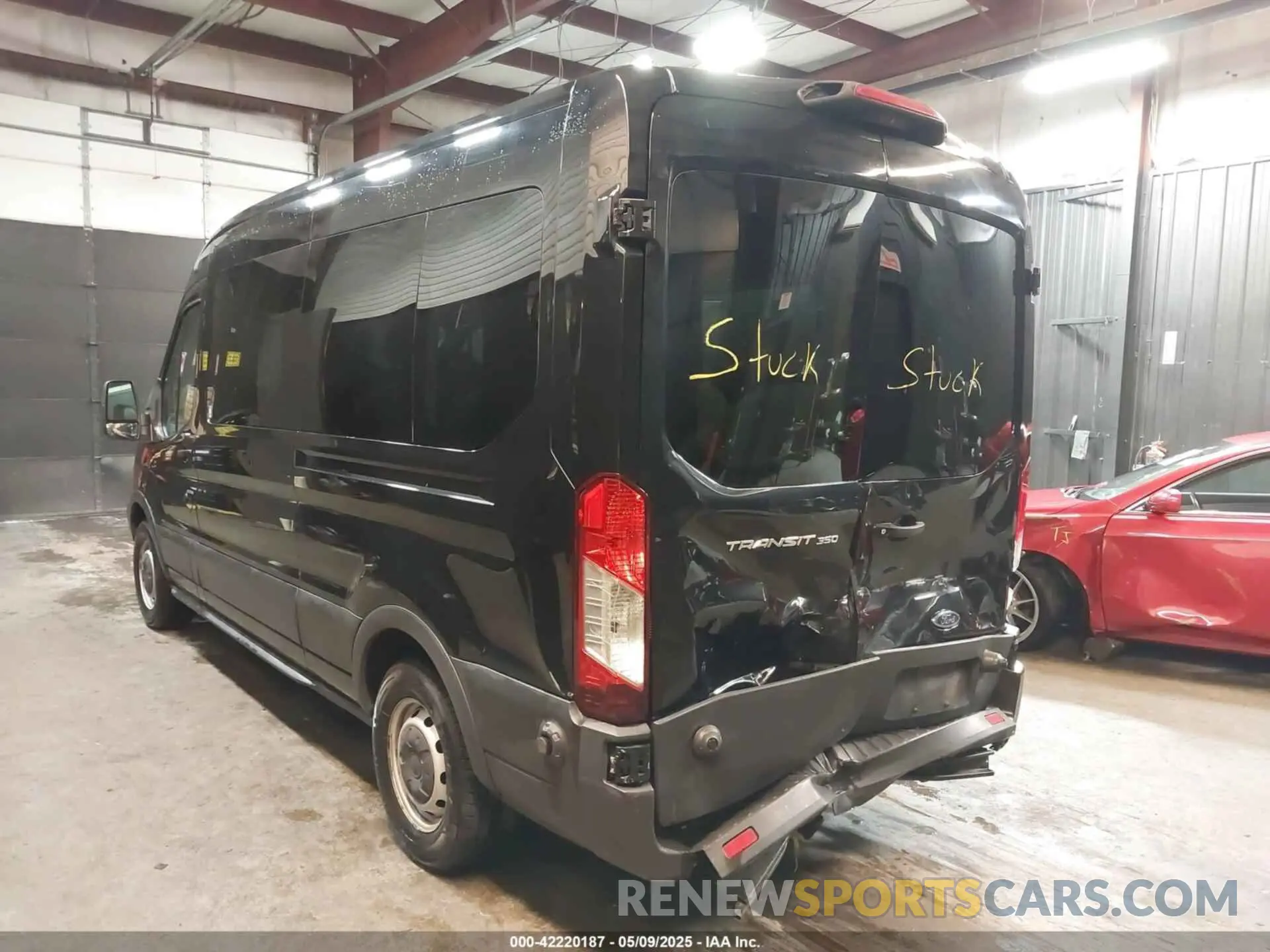 3 Photograph of a damaged car 1FBAX2CM7KKA64803 FORD TRANSIT-350 2019