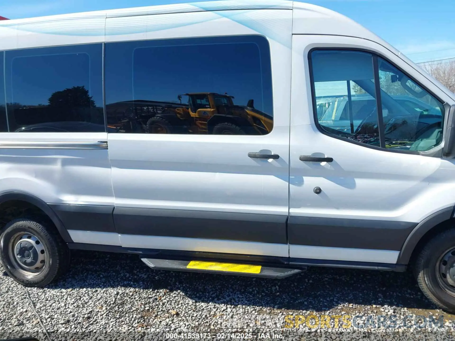 13 Photograph of a damaged car 1FBAX2CV2KKA69450 FORD TRANSIT-350 2019