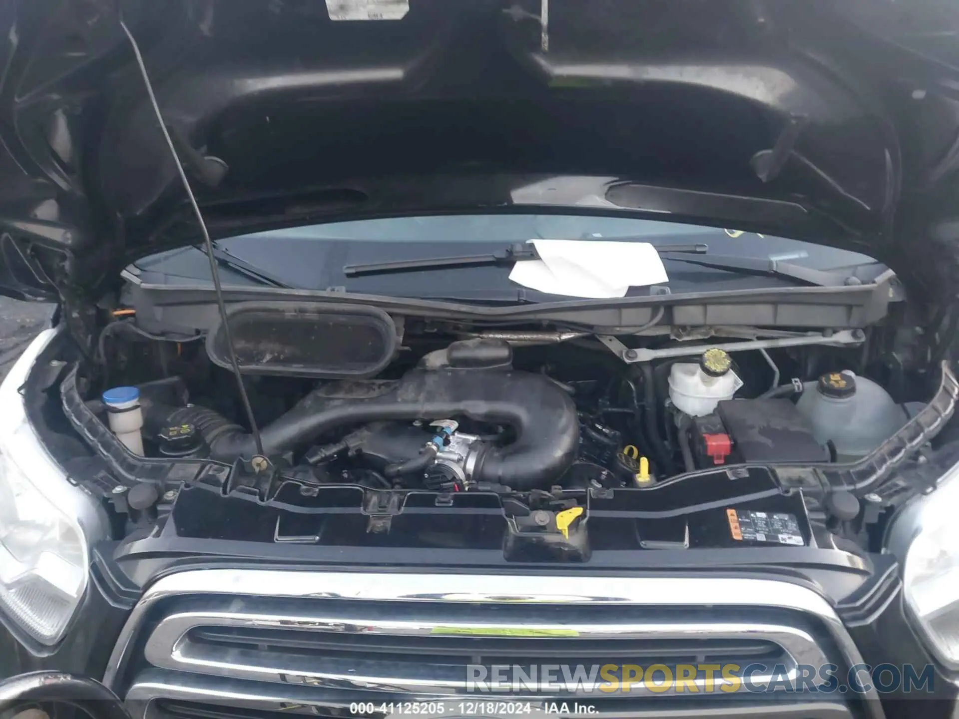 9 Photograph of a damaged car 1FBVU4XM8KKB66885 FORD TRANSIT-350 2019