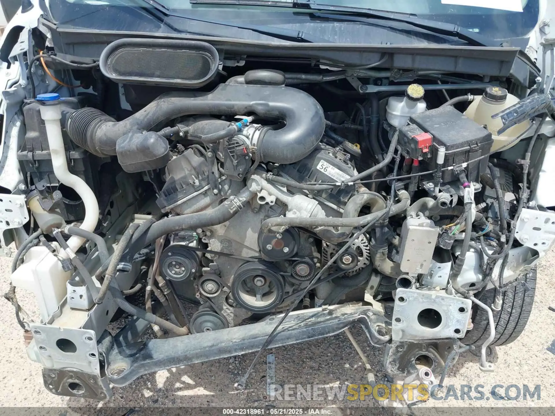 10 Photograph of a damaged car 1FBZX2CM6KKA99660 FORD TRANSIT-350 2019