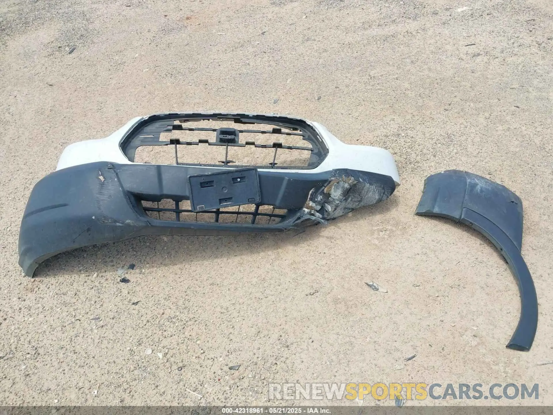 12 Photograph of a damaged car 1FBZX2CM6KKA99660 FORD TRANSIT-350 2019