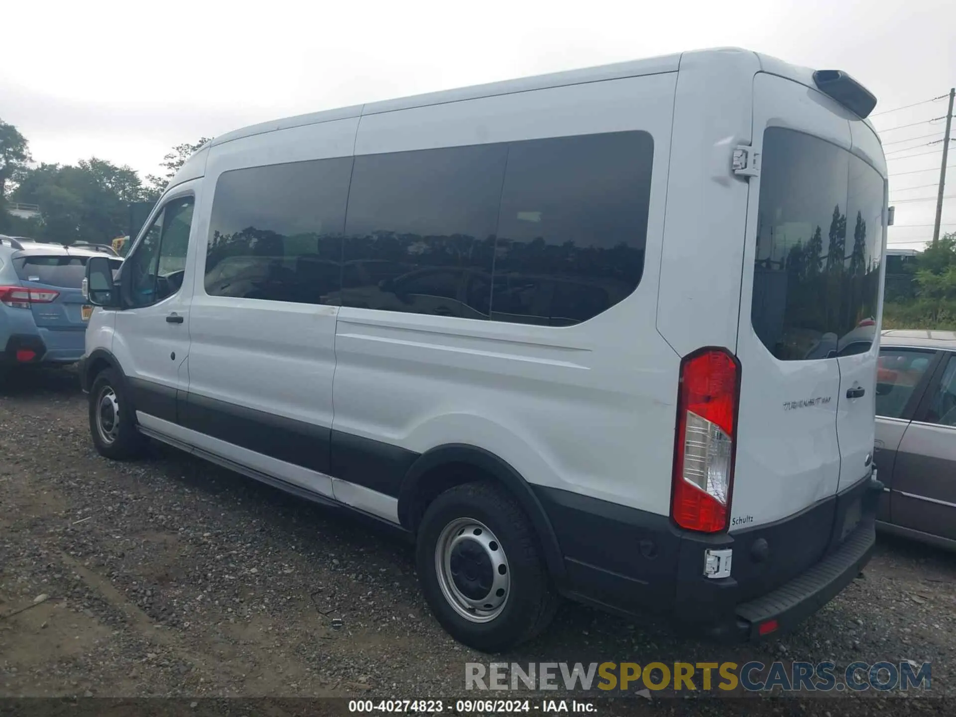 3 Photograph of a damaged car 1FBZX2CM9KKA25228 FORD TRANSIT-350 2019