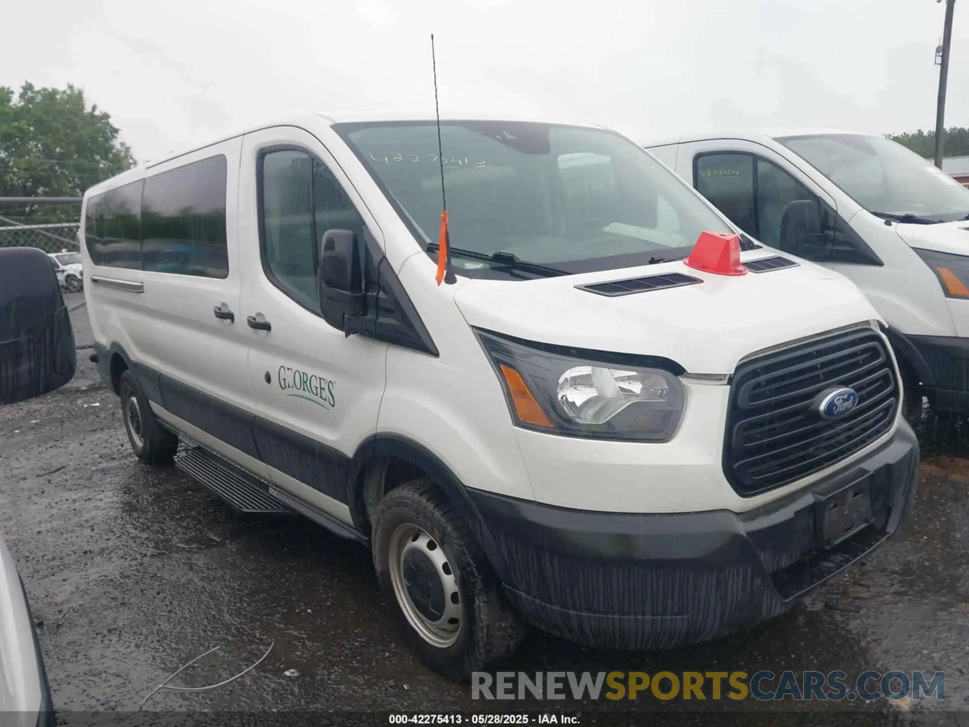 1 Photograph of a damaged car 1FBZX2YM1KKA65246 FORD TRANSIT-350 2019