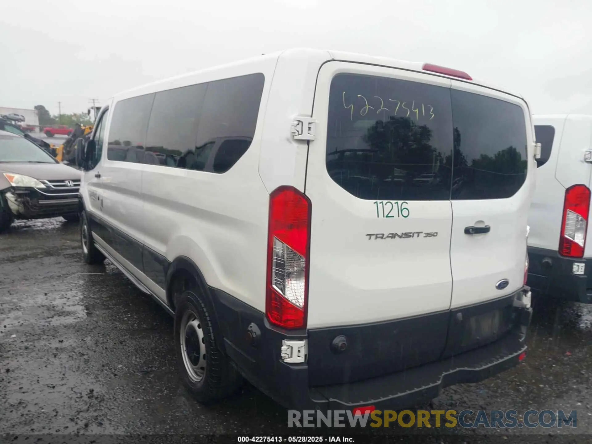 3 Photograph of a damaged car 1FBZX2YM1KKA65246 FORD TRANSIT-350 2019