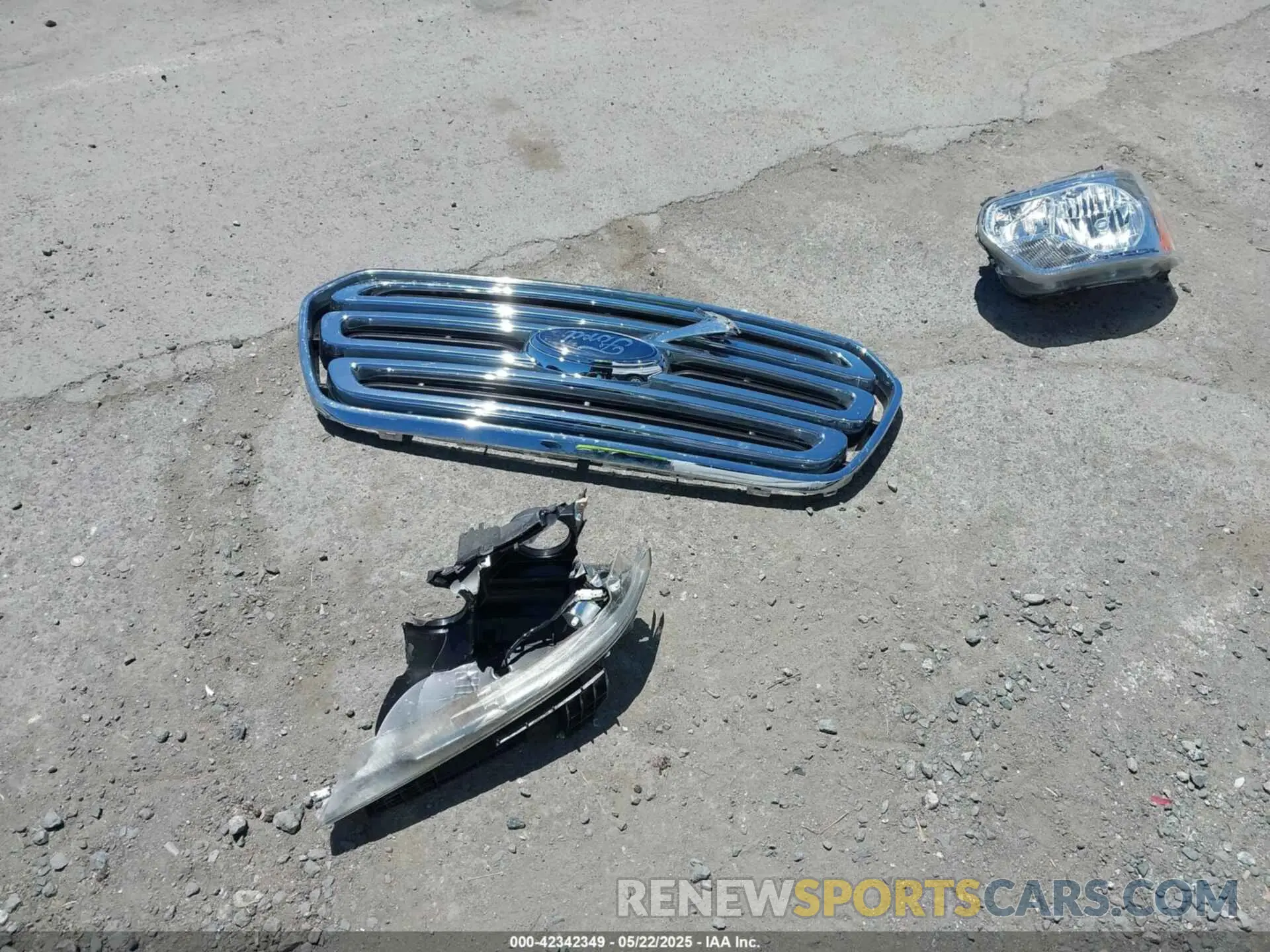 12 Photograph of a damaged car 1FBZX2YM2KKA61349 FORD TRANSIT-350 2019