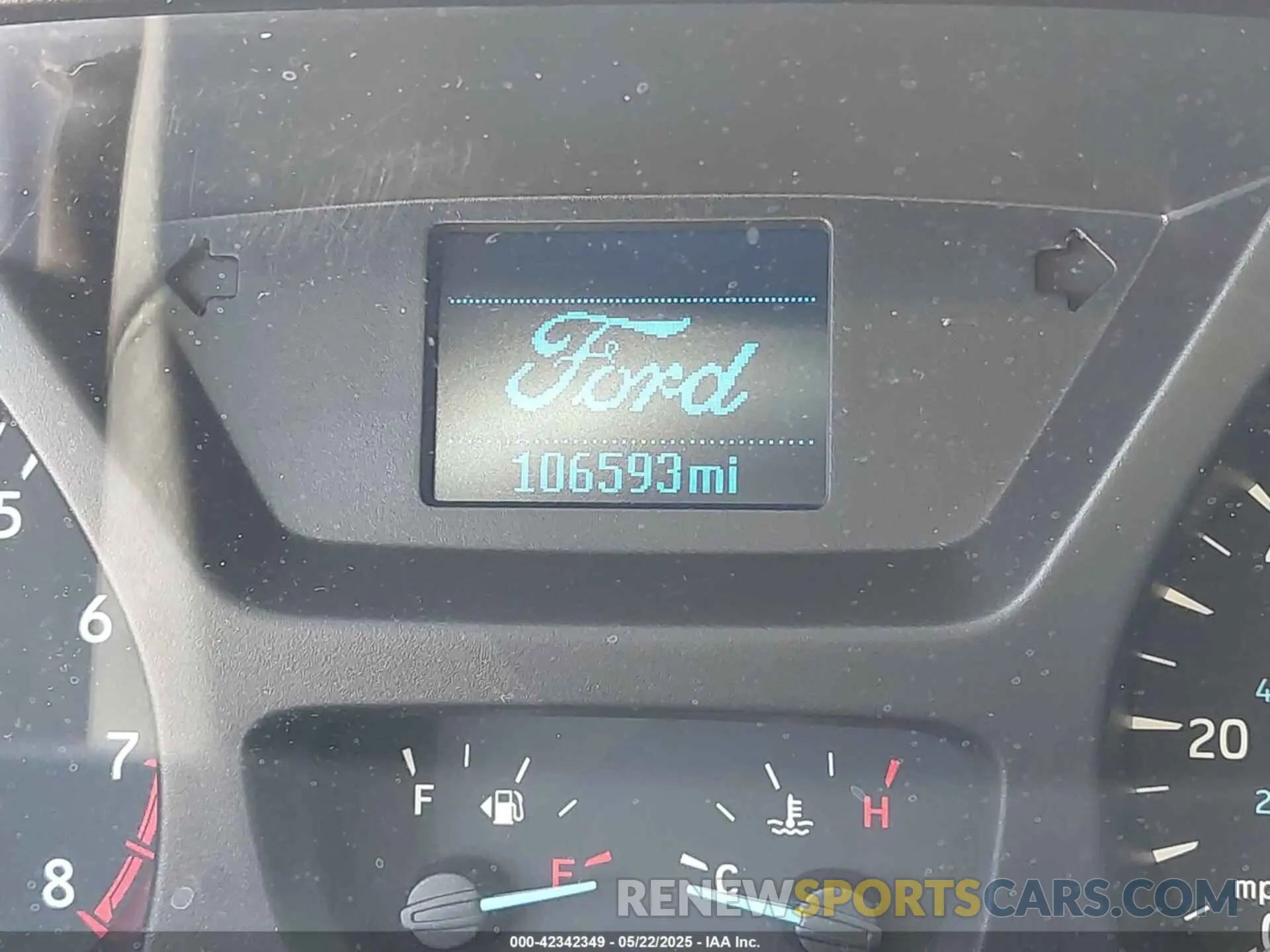 7 Photograph of a damaged car 1FBZX2YM2KKA61349 FORD TRANSIT-350 2019