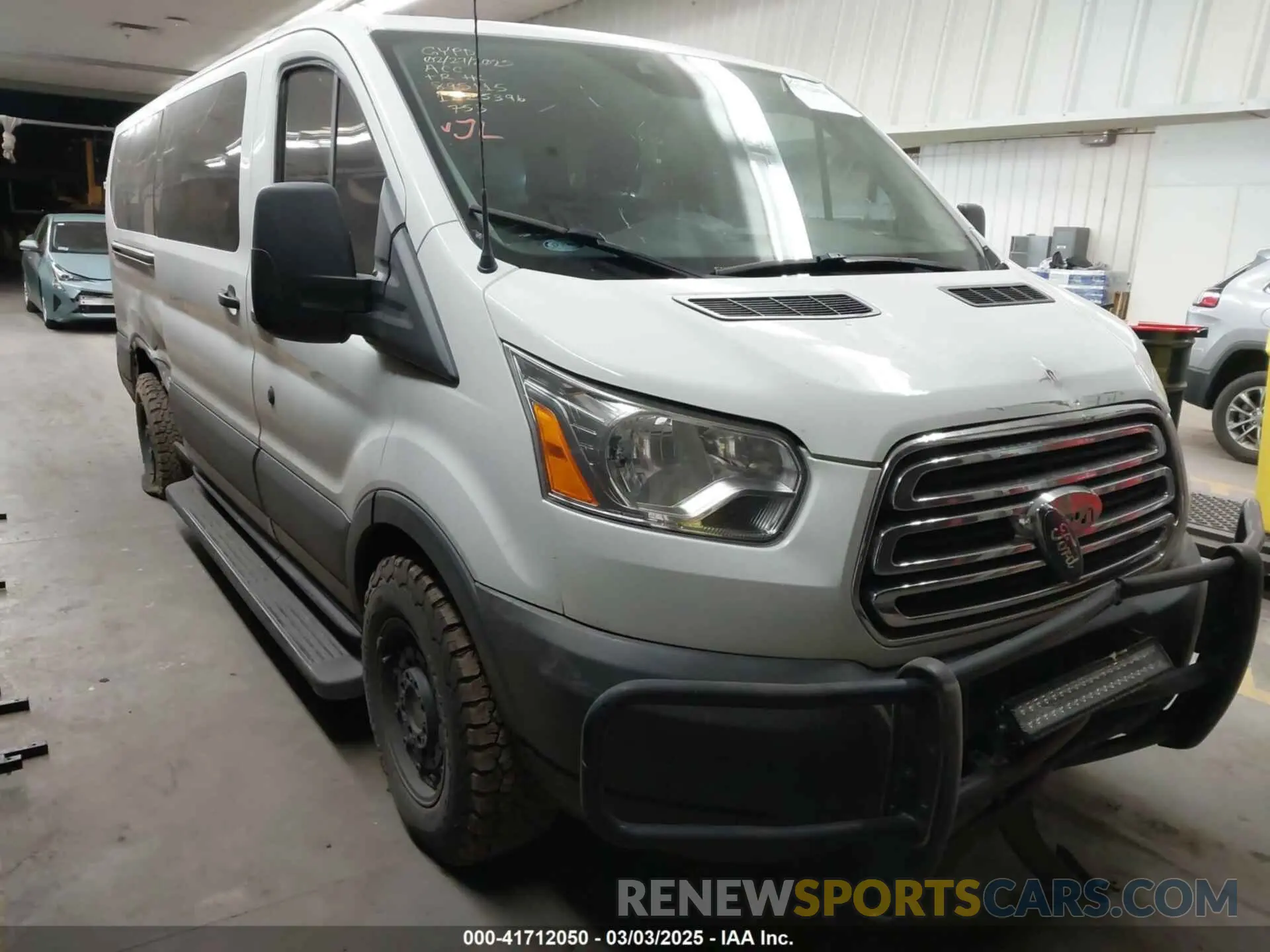 1 Photograph of a damaged car 1FBZX2YM6KKA75786 FORD TRANSIT-350 2019