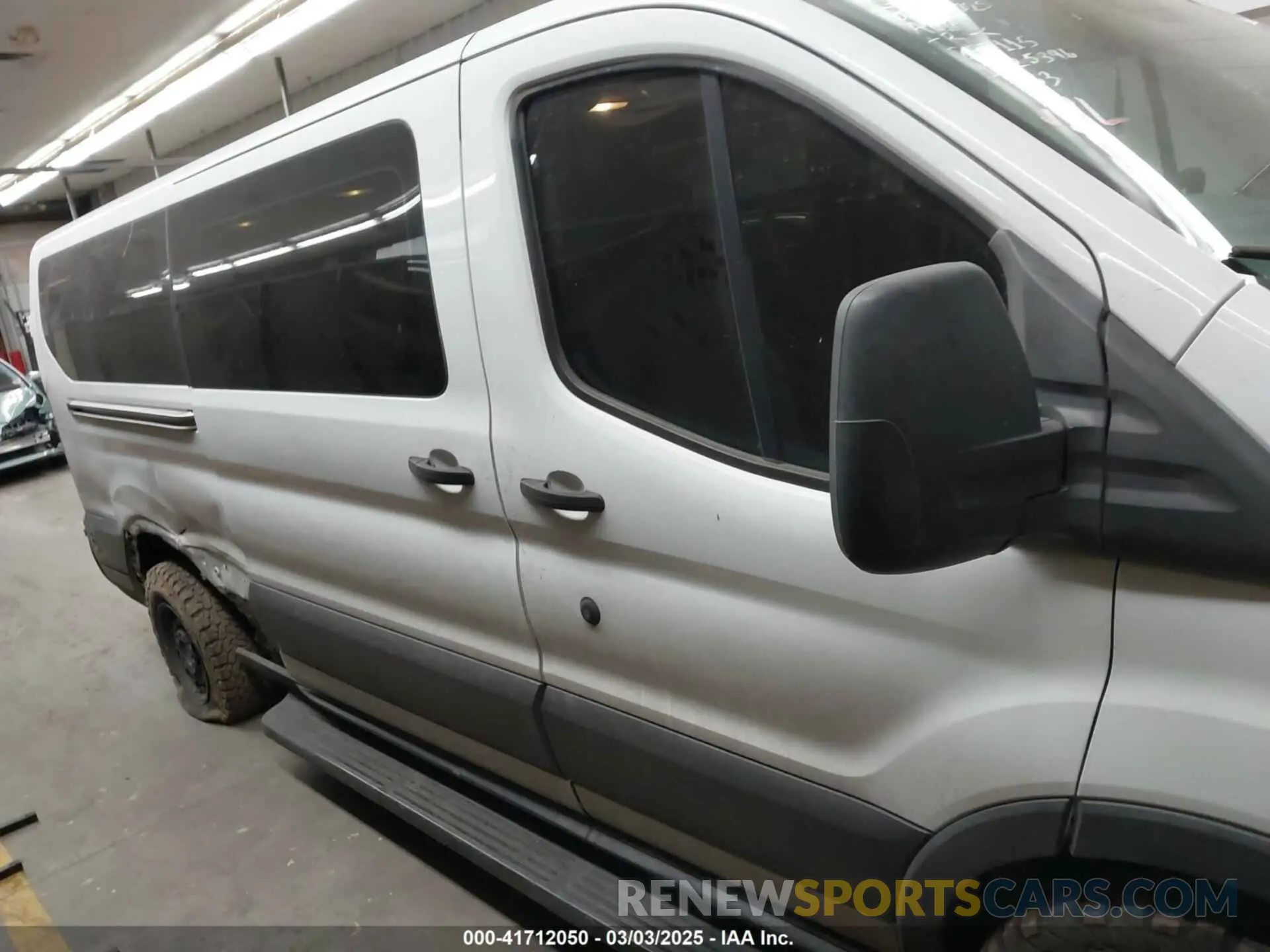 13 Photograph of a damaged car 1FBZX2YM6KKA75786 FORD TRANSIT-350 2019