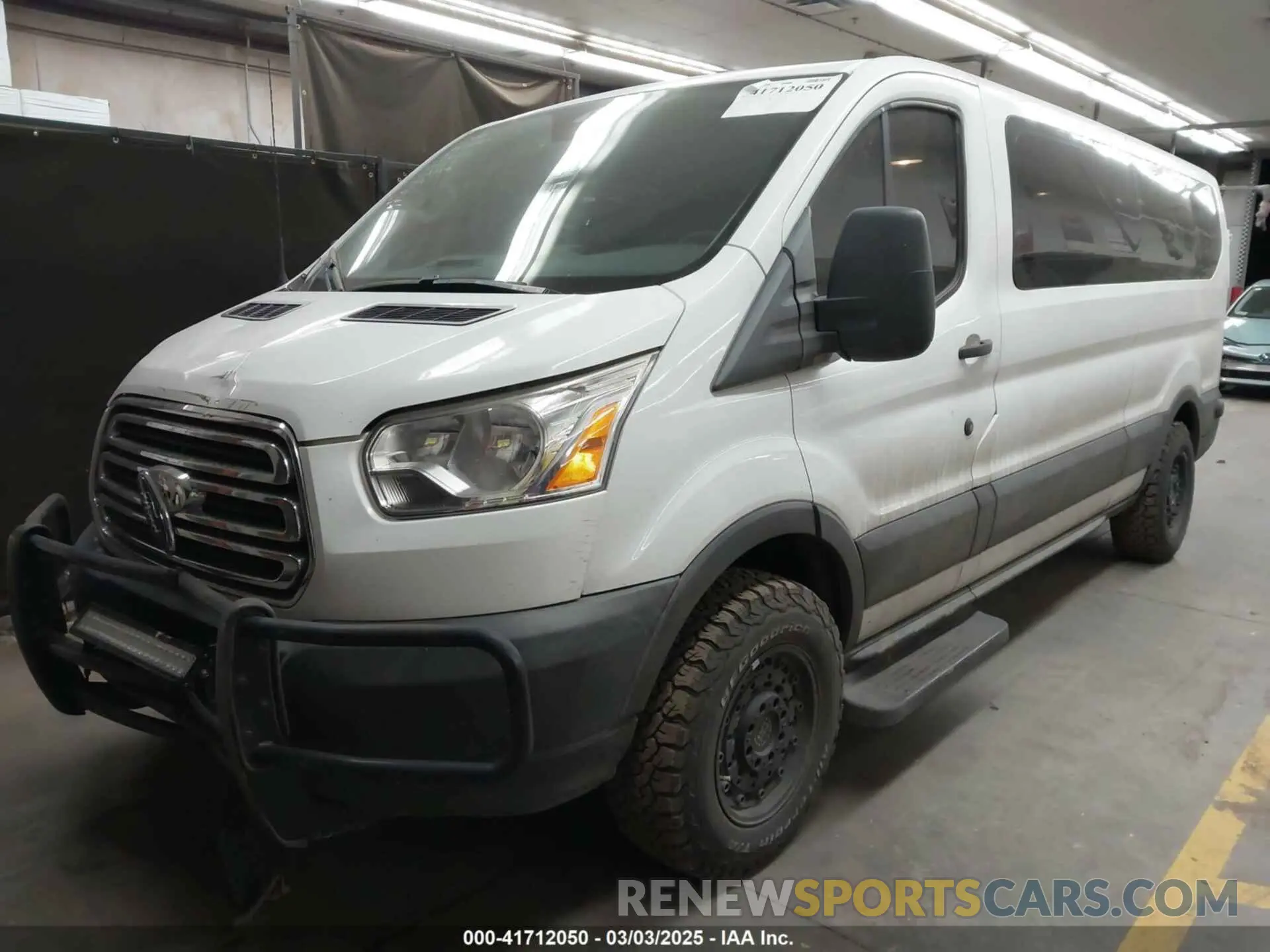 2 Photograph of a damaged car 1FBZX2YM6KKA75786 FORD TRANSIT-350 2019