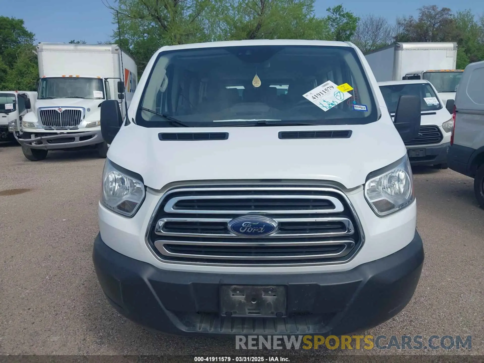 12 Photograph of a damaged car 1FBZX2ZM2KKB65886 FORD TRANSIT-350 2019