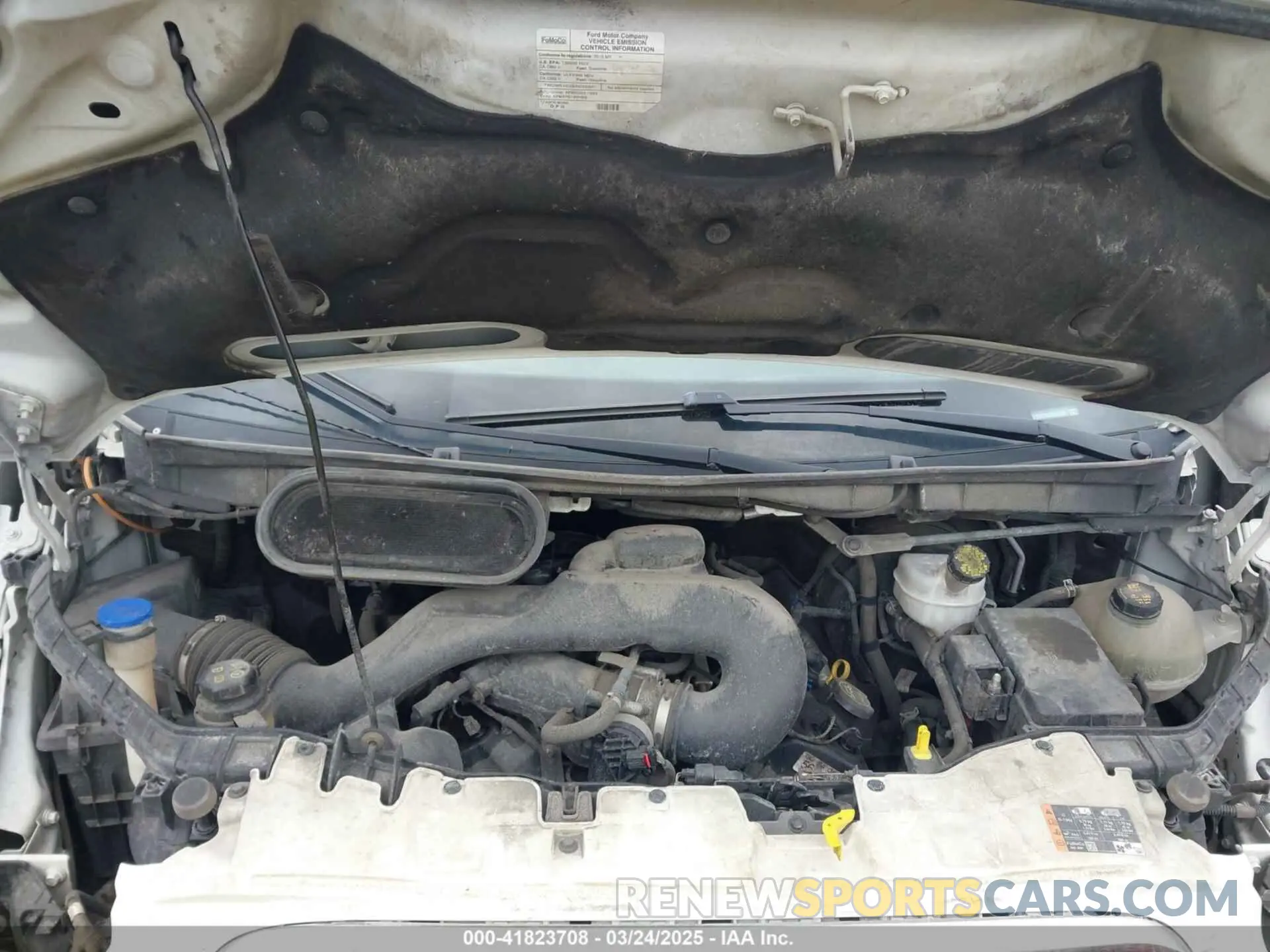 10 Photograph of a damaged car 1FBZX2ZM7KKA47090 FORD TRANSIT-350 2019