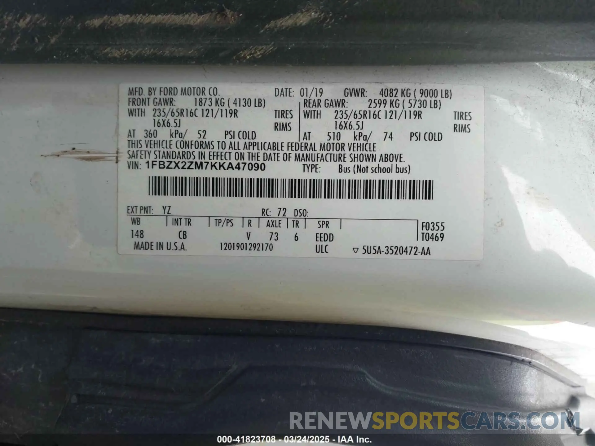 9 Photograph of a damaged car 1FBZX2ZM7KKA47090 FORD TRANSIT-350 2019