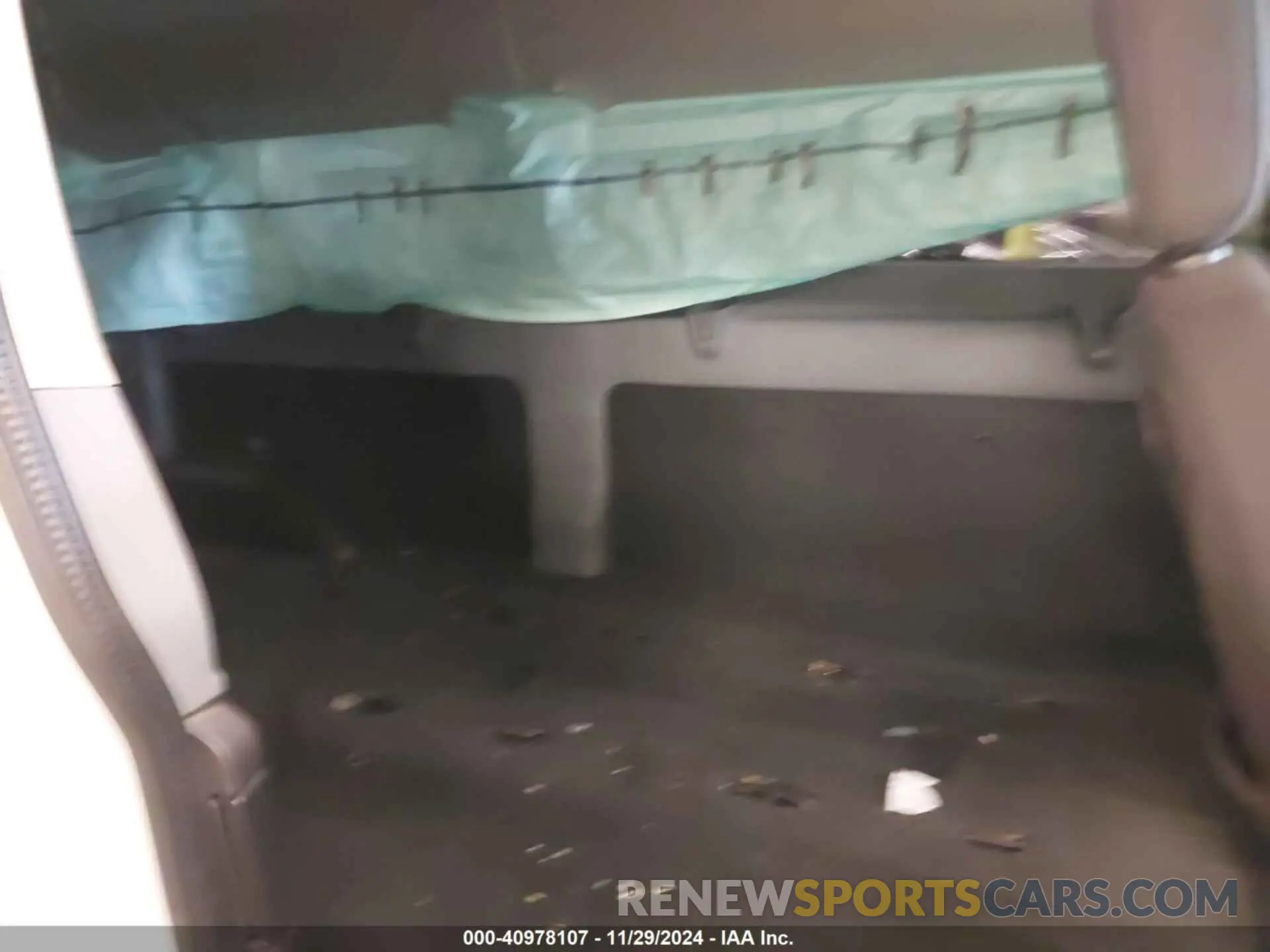 8 Photograph of a damaged car 1FBZX2ZM8KKB24761 FORD TRANSIT-350 2019